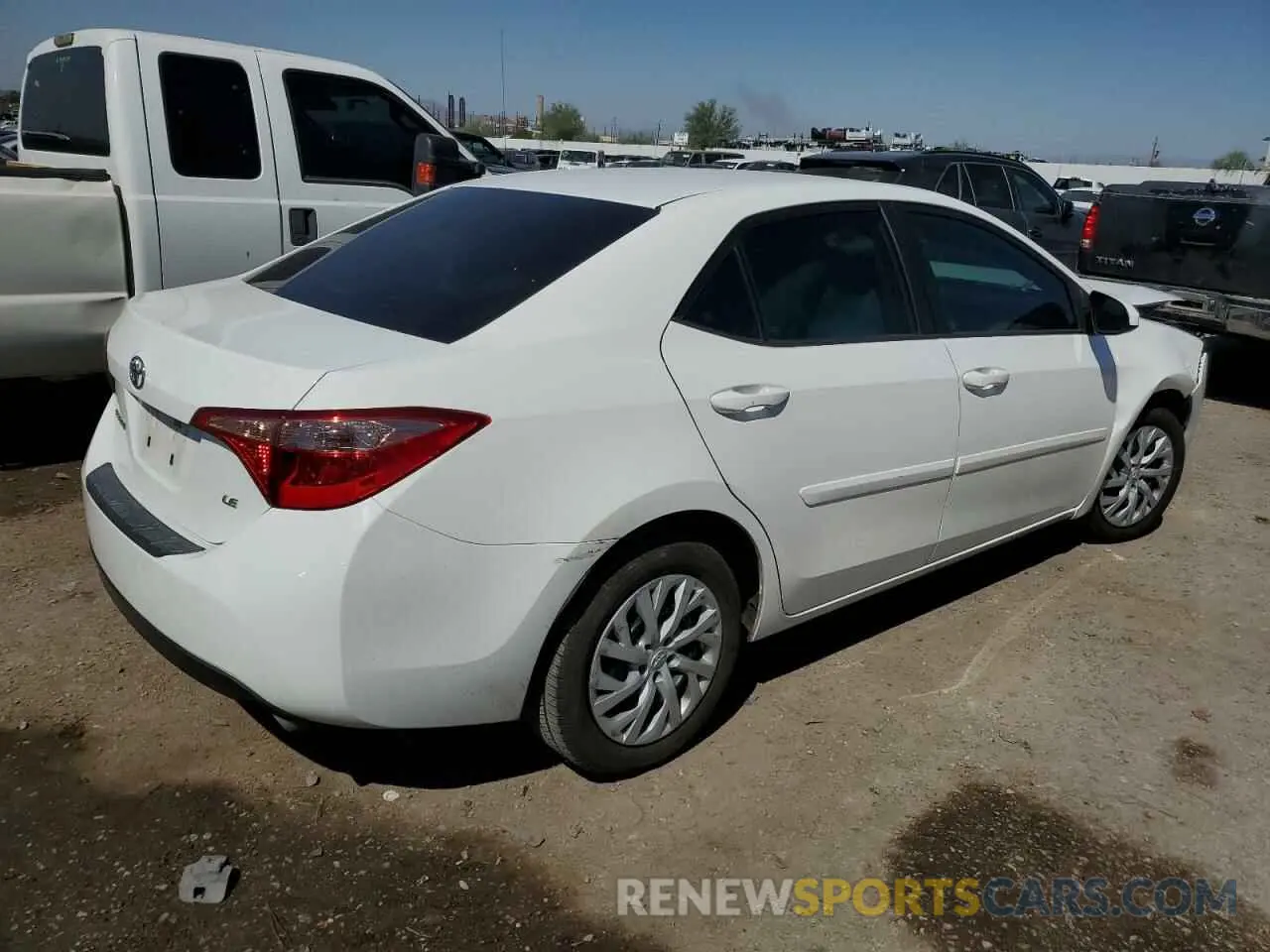 3 Photograph of a damaged car 5YFBURHE7KP883007 TOYOTA COROLLA 2019