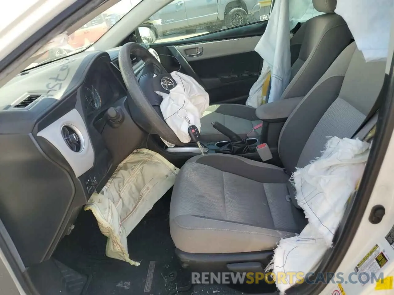 7 Photograph of a damaged car 5YFBURHE7KP883007 TOYOTA COROLLA 2019