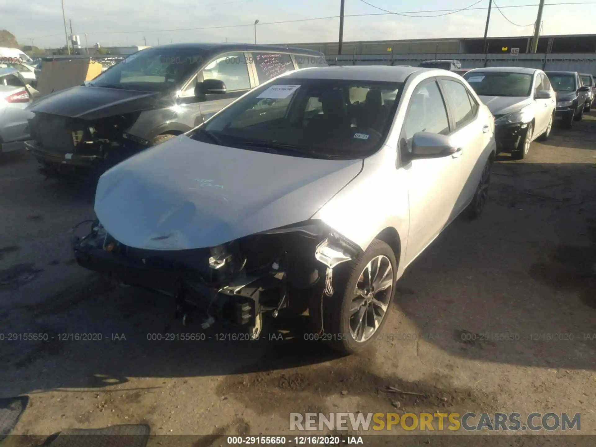 2 Photograph of a damaged car 5YFBURHE7KP883332 TOYOTA COROLLA 2019