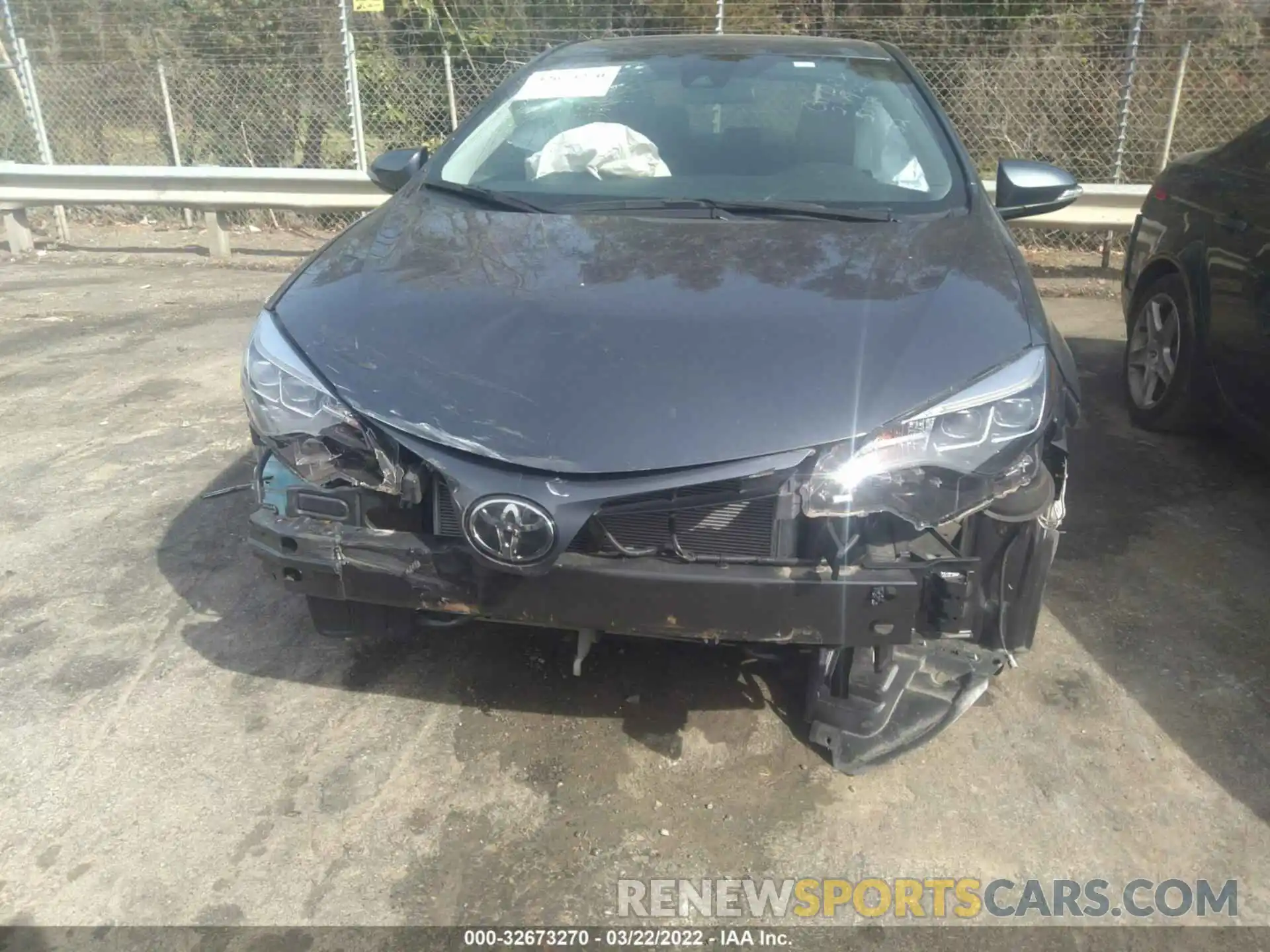 6 Photograph of a damaged car 5YFBURHE7KP885338 TOYOTA COROLLA 2019