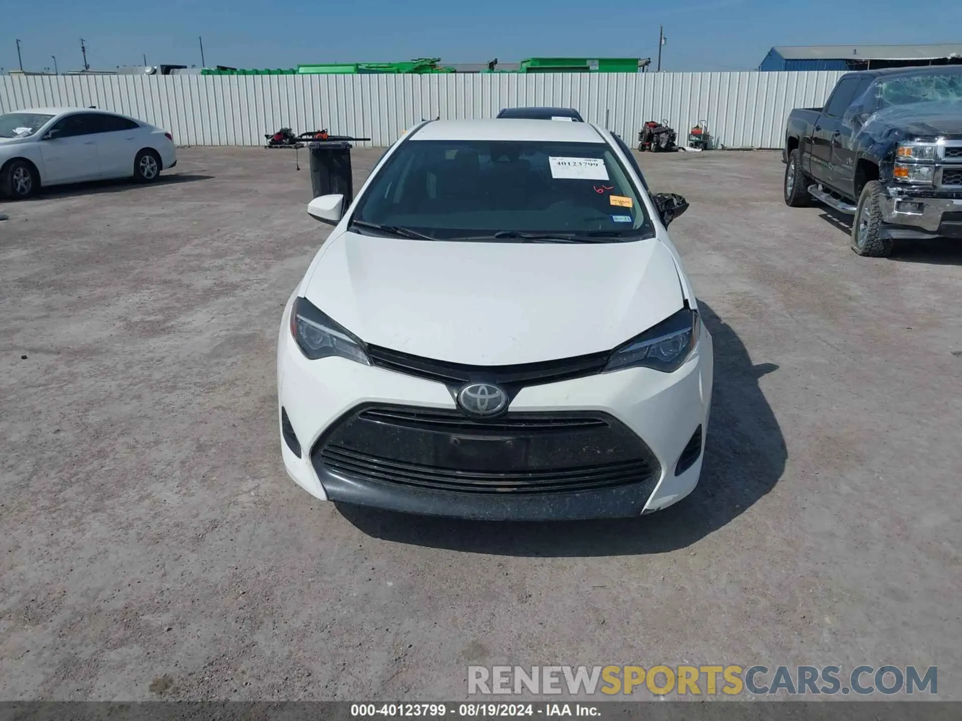 11 Photograph of a damaged car 5YFBURHE7KP885369 TOYOTA COROLLA 2019