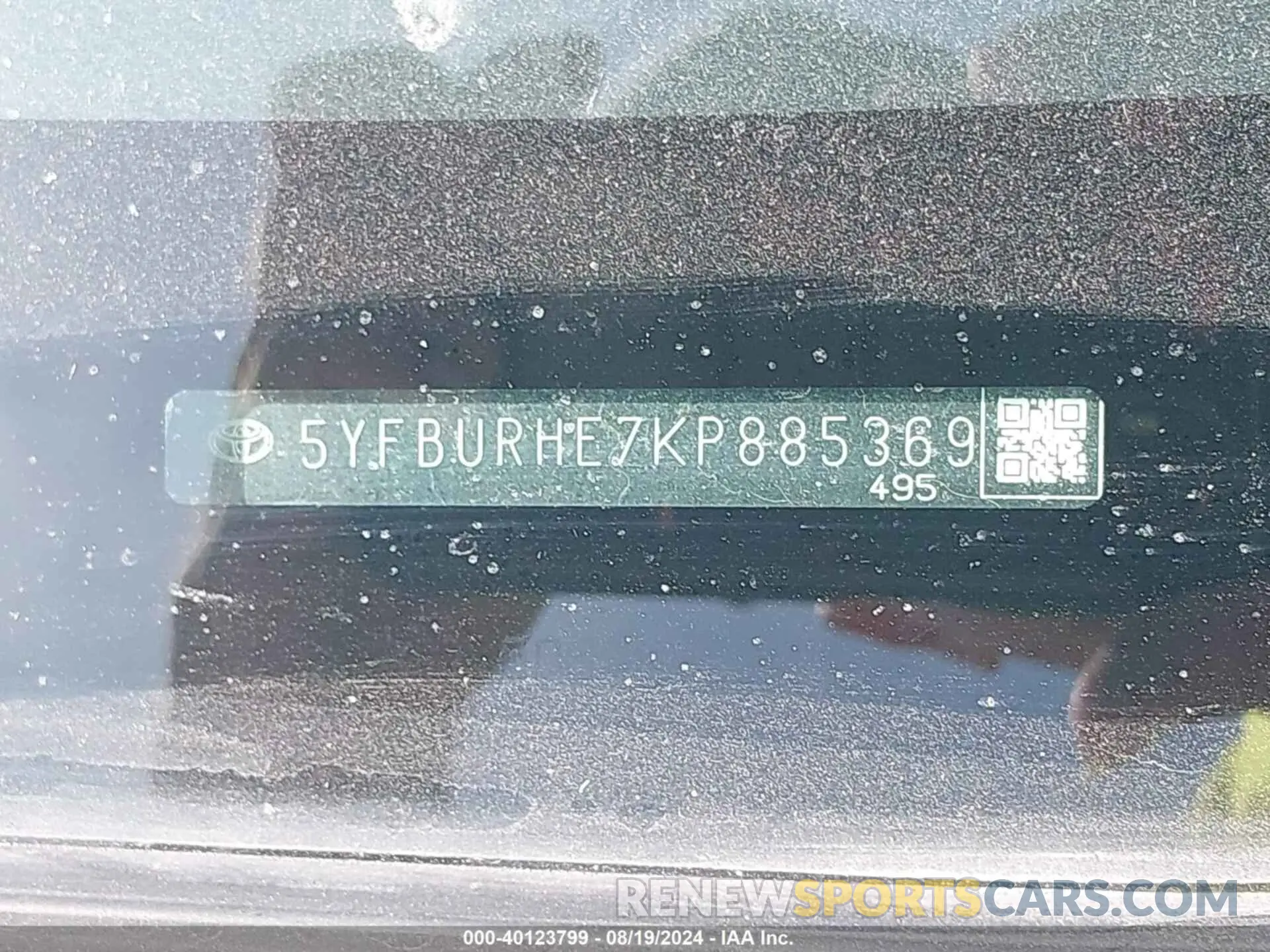 9 Photograph of a damaged car 5YFBURHE7KP885369 TOYOTA COROLLA 2019