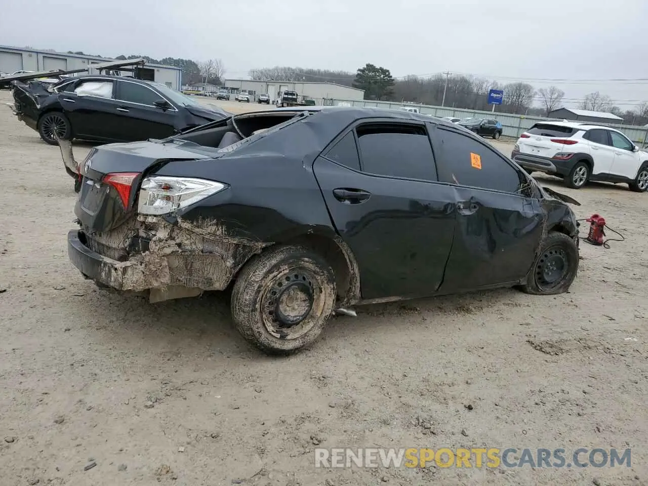 3 Photograph of a damaged car 5YFBURHE7KP887803 TOYOTA COROLLA 2019
