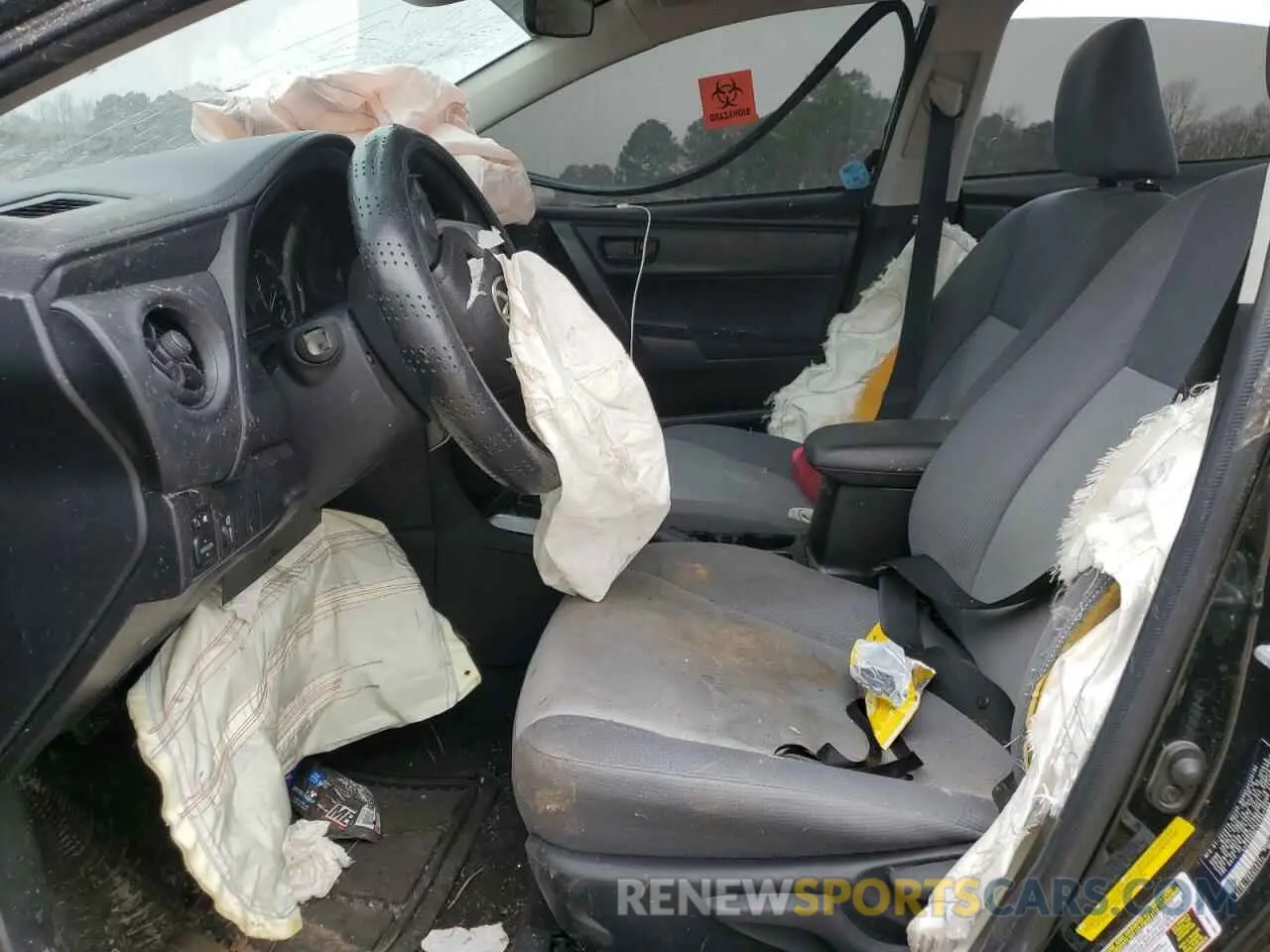 7 Photograph of a damaged car 5YFBURHE7KP887803 TOYOTA COROLLA 2019