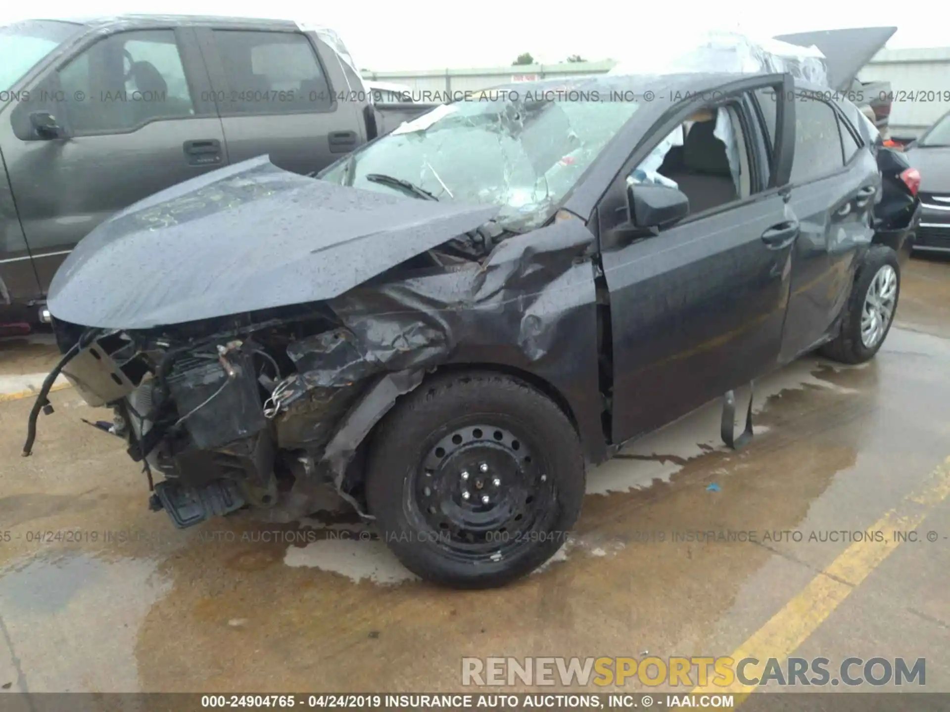 2 Photograph of a damaged car 5YFBURHE7KP890295 TOYOTA COROLLA 2019