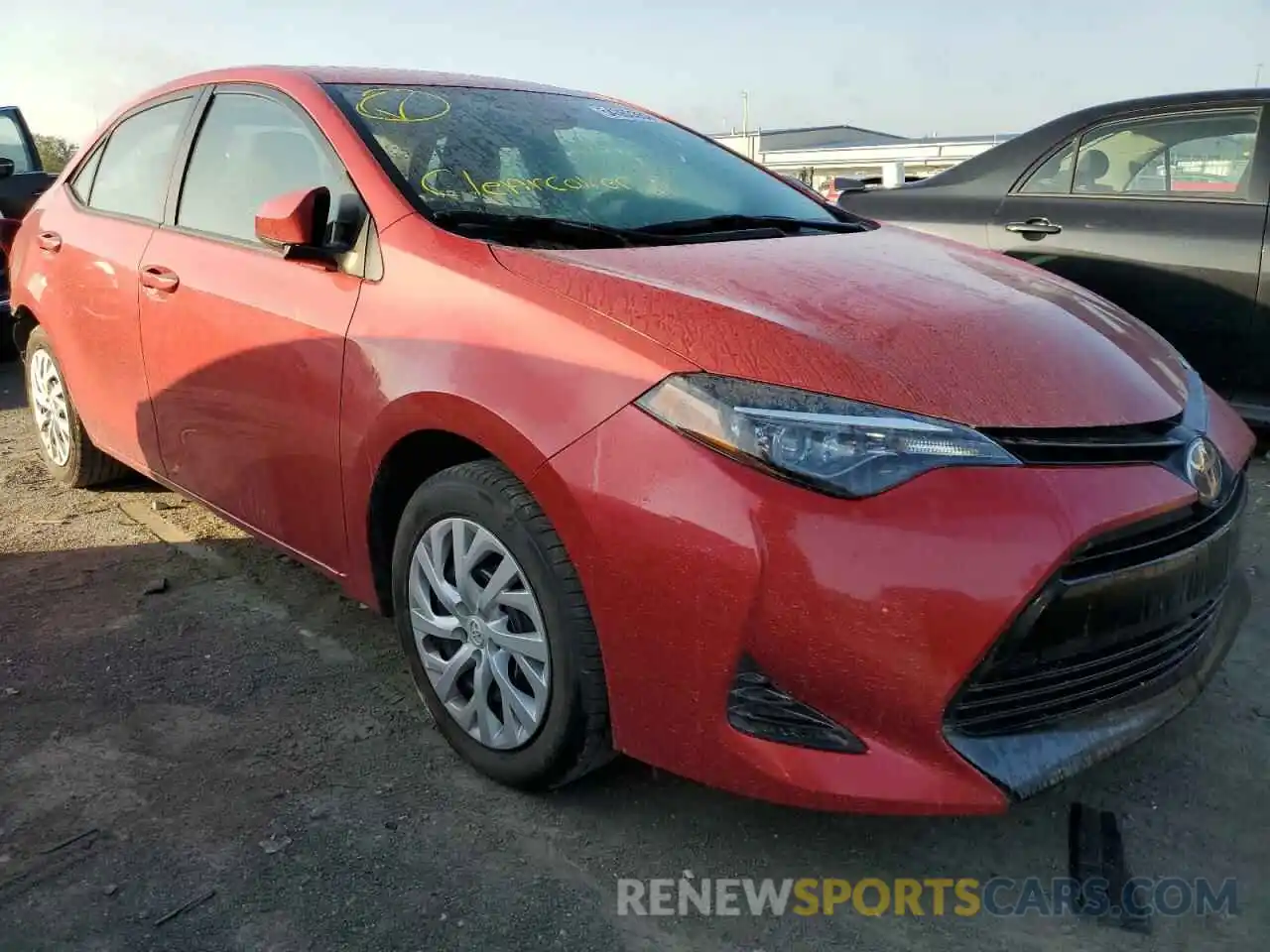 1 Photograph of a damaged car 5YFBURHE7KP893293 TOYOTA COROLLA 2019