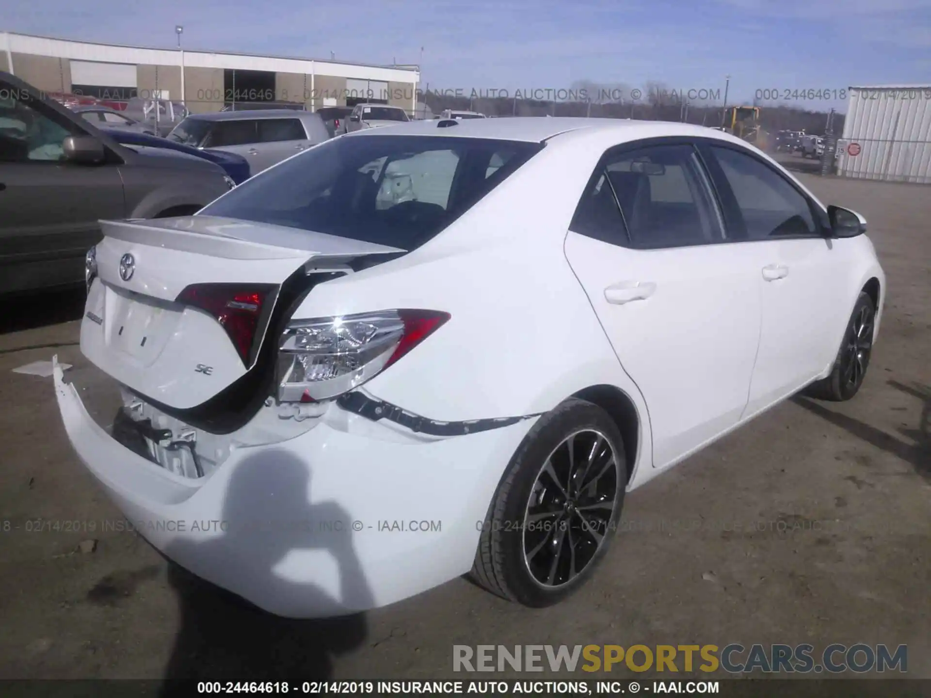 4 Photograph of a damaged car 5YFBURHE7KP894458 TOYOTA COROLLA 2019