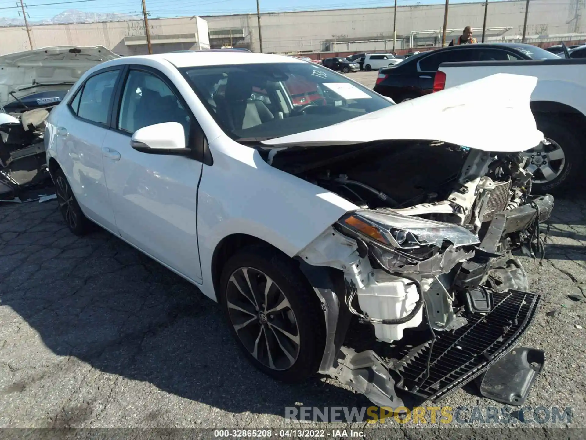 1 Photograph of a damaged car 5YFBURHE7KP895402 TOYOTA COROLLA 2019