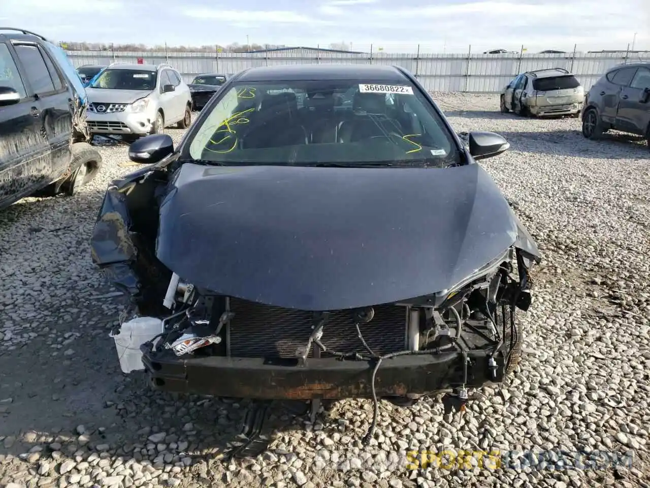 9 Photograph of a damaged car 5YFBURHE7KP895545 TOYOTA COROLLA 2019