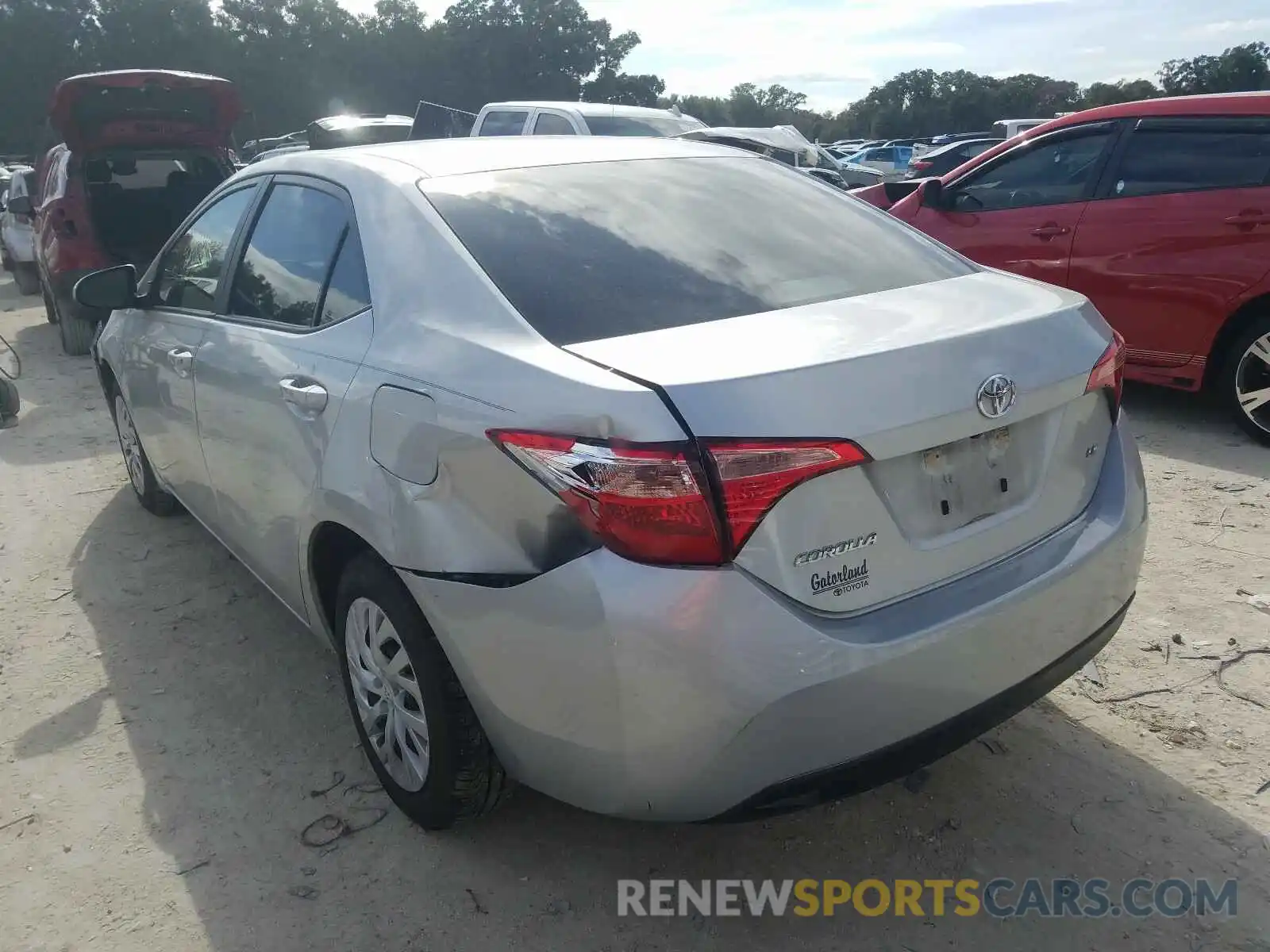 3 Photograph of a damaged car 5YFBURHE7KP896856 TOYOTA COROLLA 2019