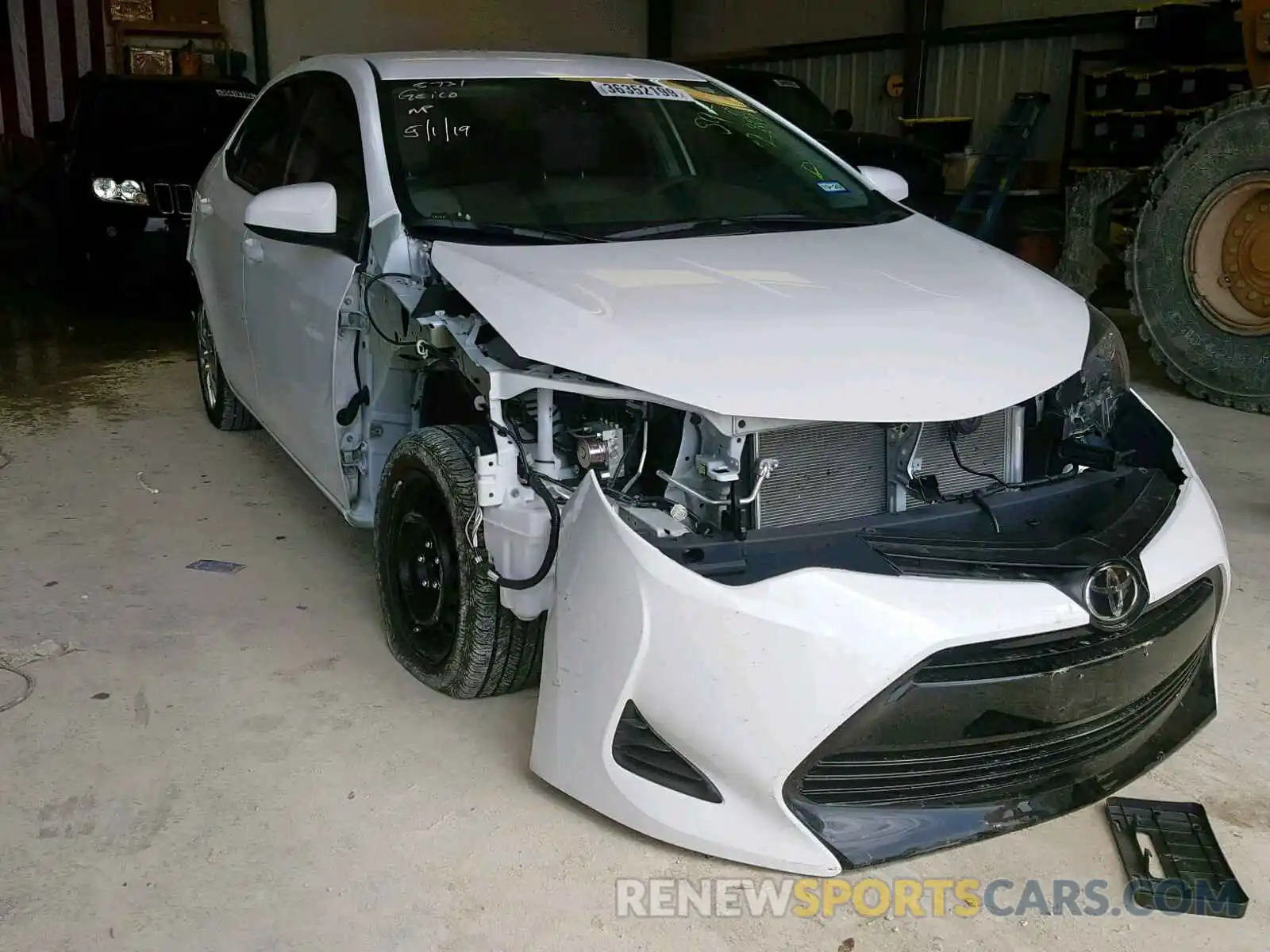 1 Photograph of a damaged car 5YFBURHE7KP897280 TOYOTA COROLLA 2019