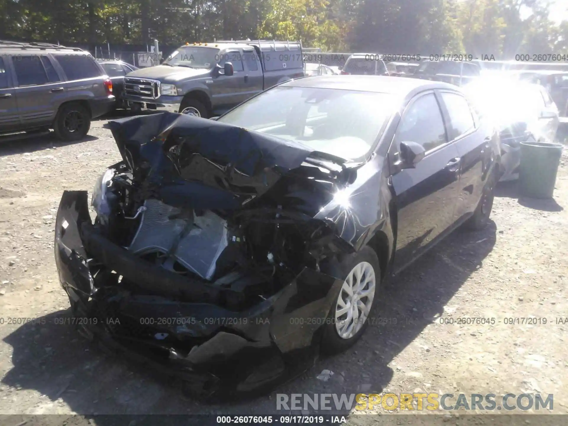 2 Photograph of a damaged car 5YFBURHE7KP899157 TOYOTA COROLLA 2019