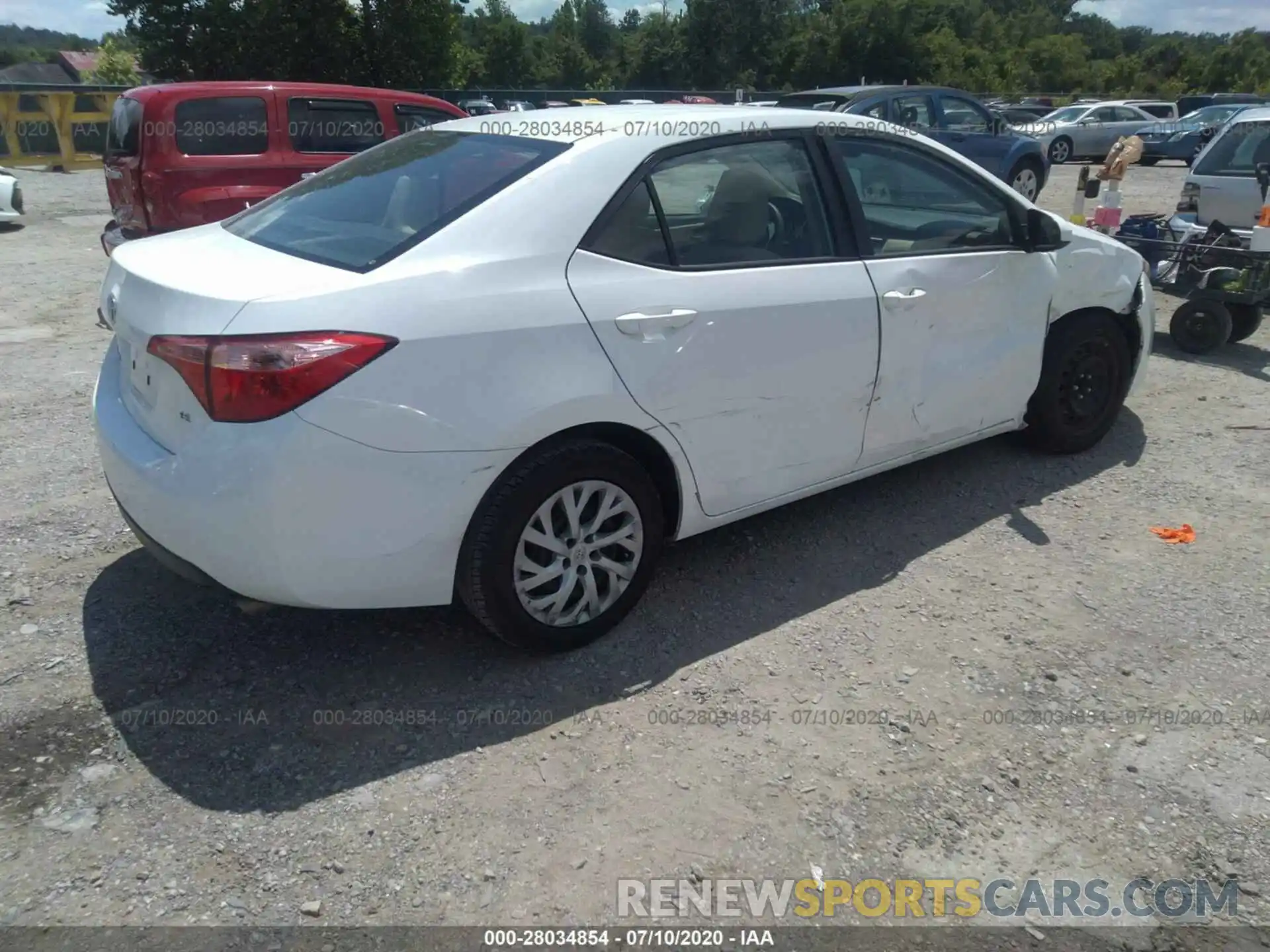 4 Photograph of a damaged car 5YFBURHE7KP900775 TOYOTA COROLLA 2019