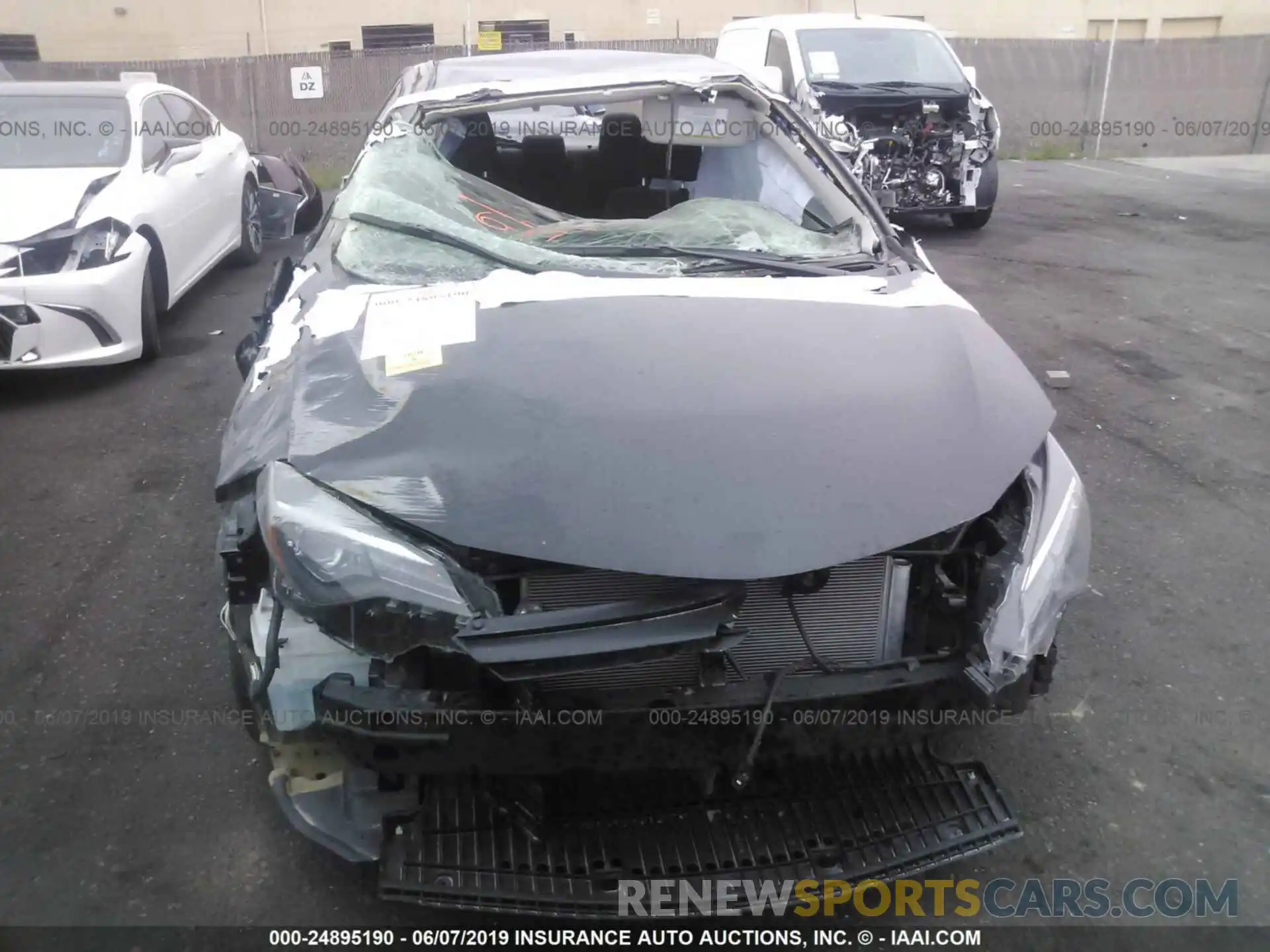 6 Photograph of a damaged car 5YFBURHE7KP901182 TOYOTA COROLLA 2019