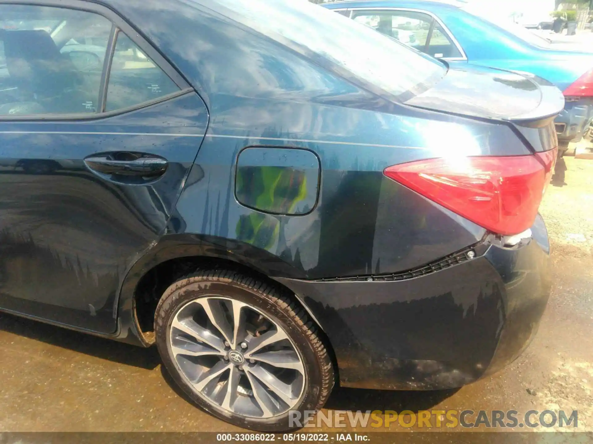 6 Photograph of a damaged car 5YFBURHE7KP902400 TOYOTA COROLLA 2019