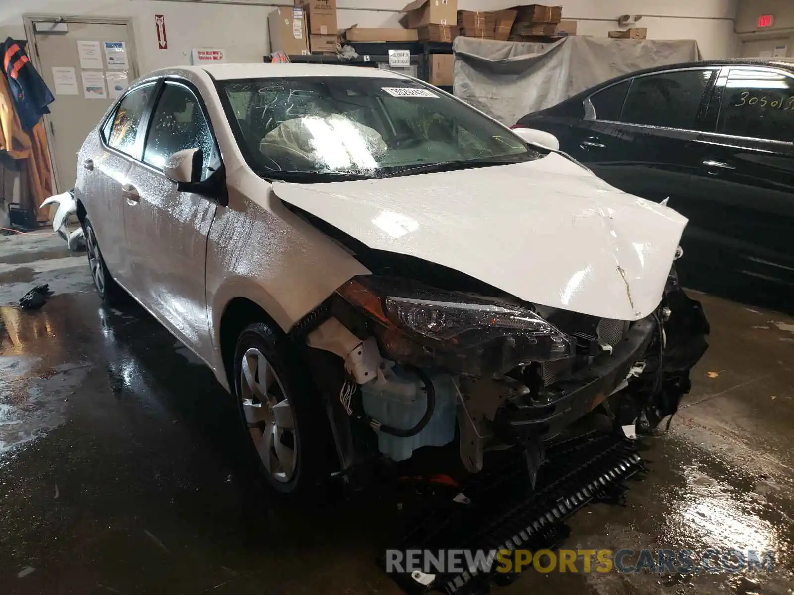 1 Photograph of a damaged car 5YFBURHE7KP903837 TOYOTA COROLLA 2019