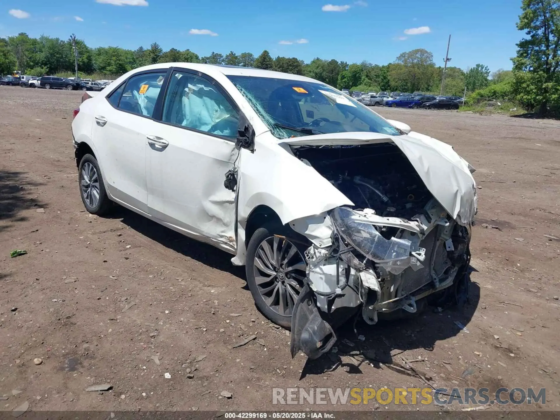 1 Photograph of a damaged car 5YFBURHE7KP904888 TOYOTA COROLLA 2019