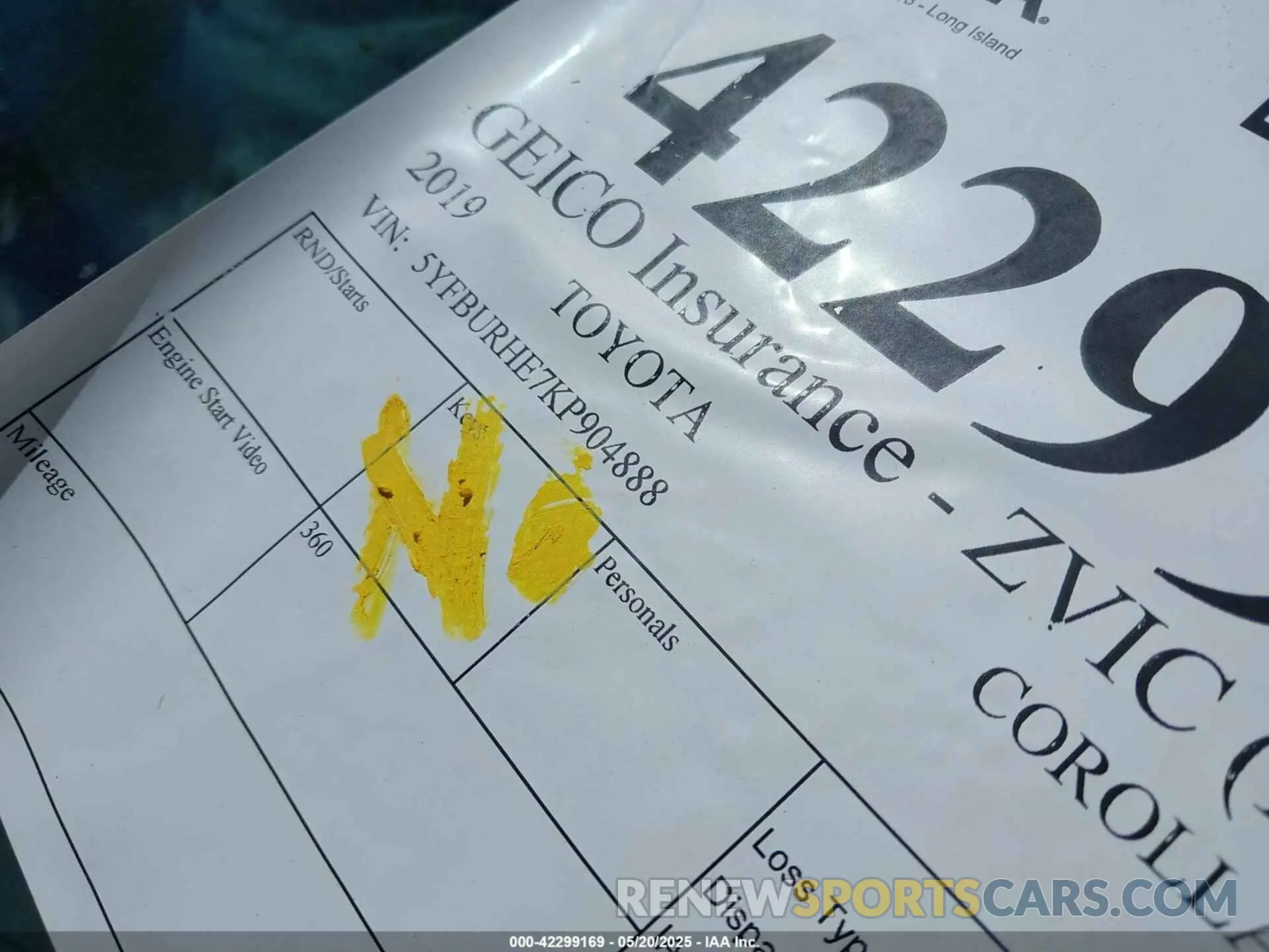 11 Photograph of a damaged car 5YFBURHE7KP904888 TOYOTA COROLLA 2019