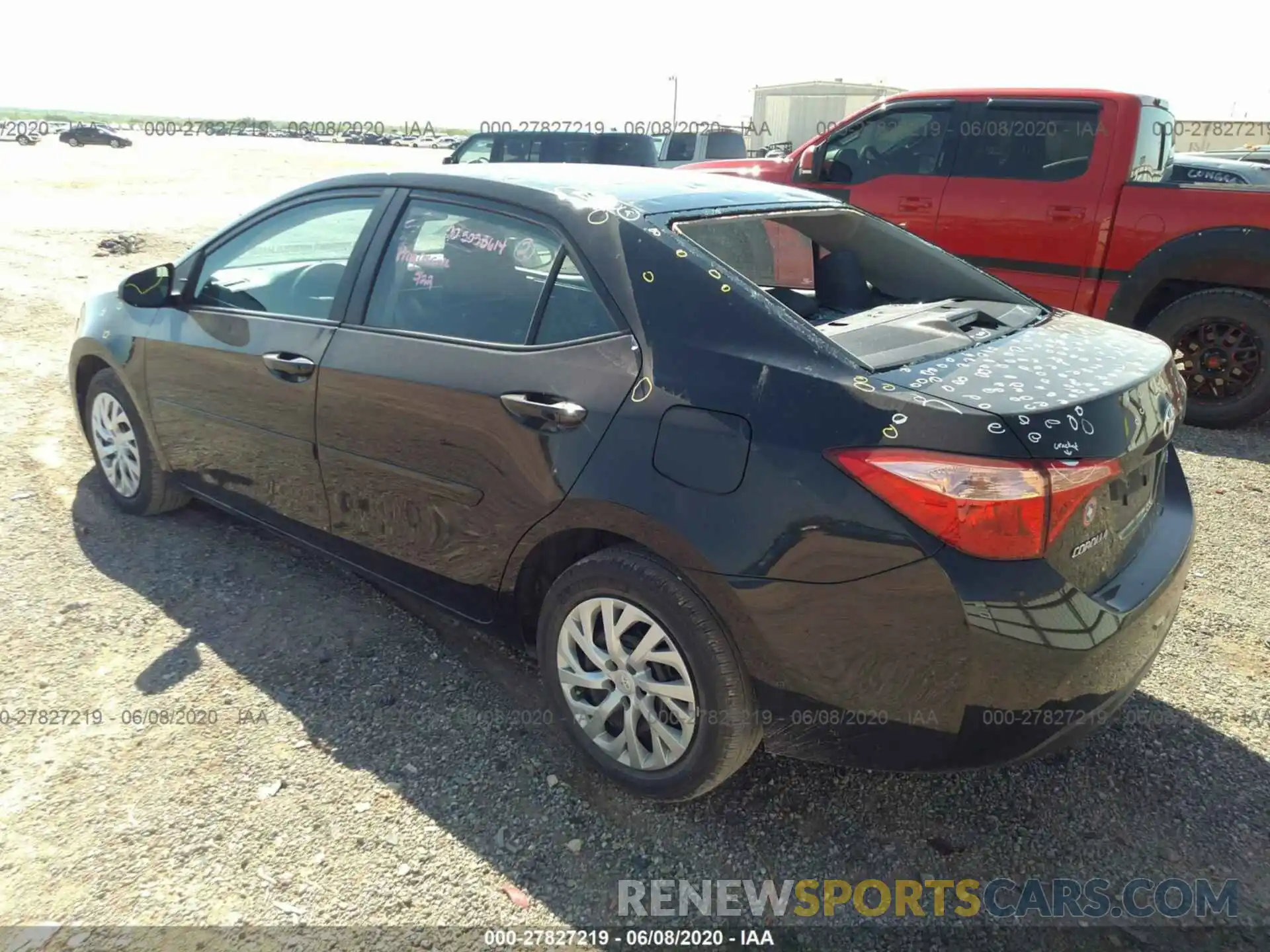 3 Photograph of a damaged car 5YFBURHE7KP907628 TOYOTA COROLLA 2019