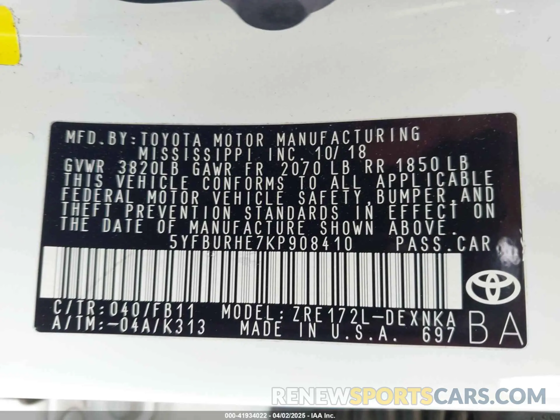 9 Photograph of a damaged car 5YFBURHE7KP908410 TOYOTA COROLLA 2019