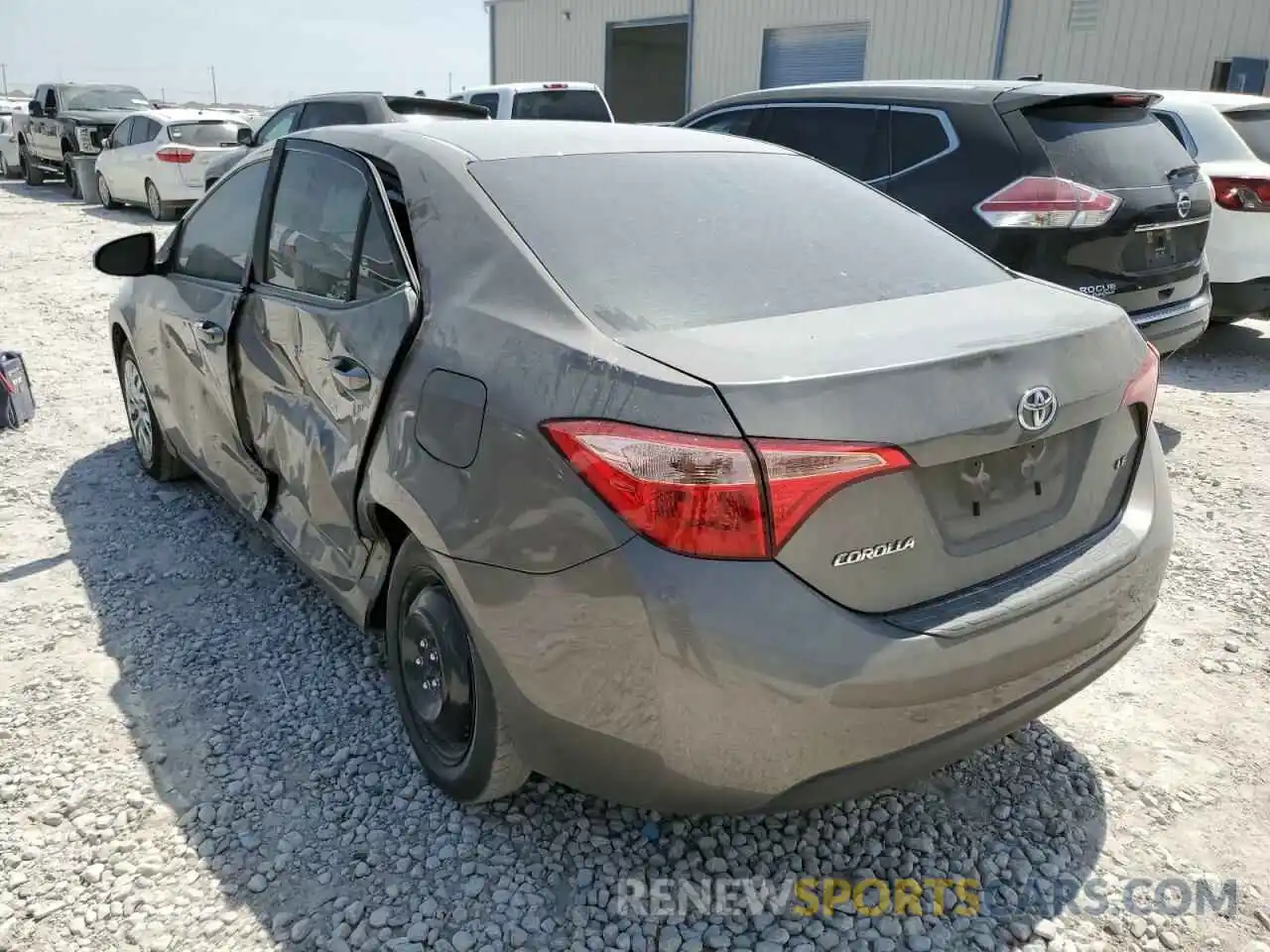 3 Photograph of a damaged car 5YFBURHE7KP912473 TOYOTA COROLLA 2019