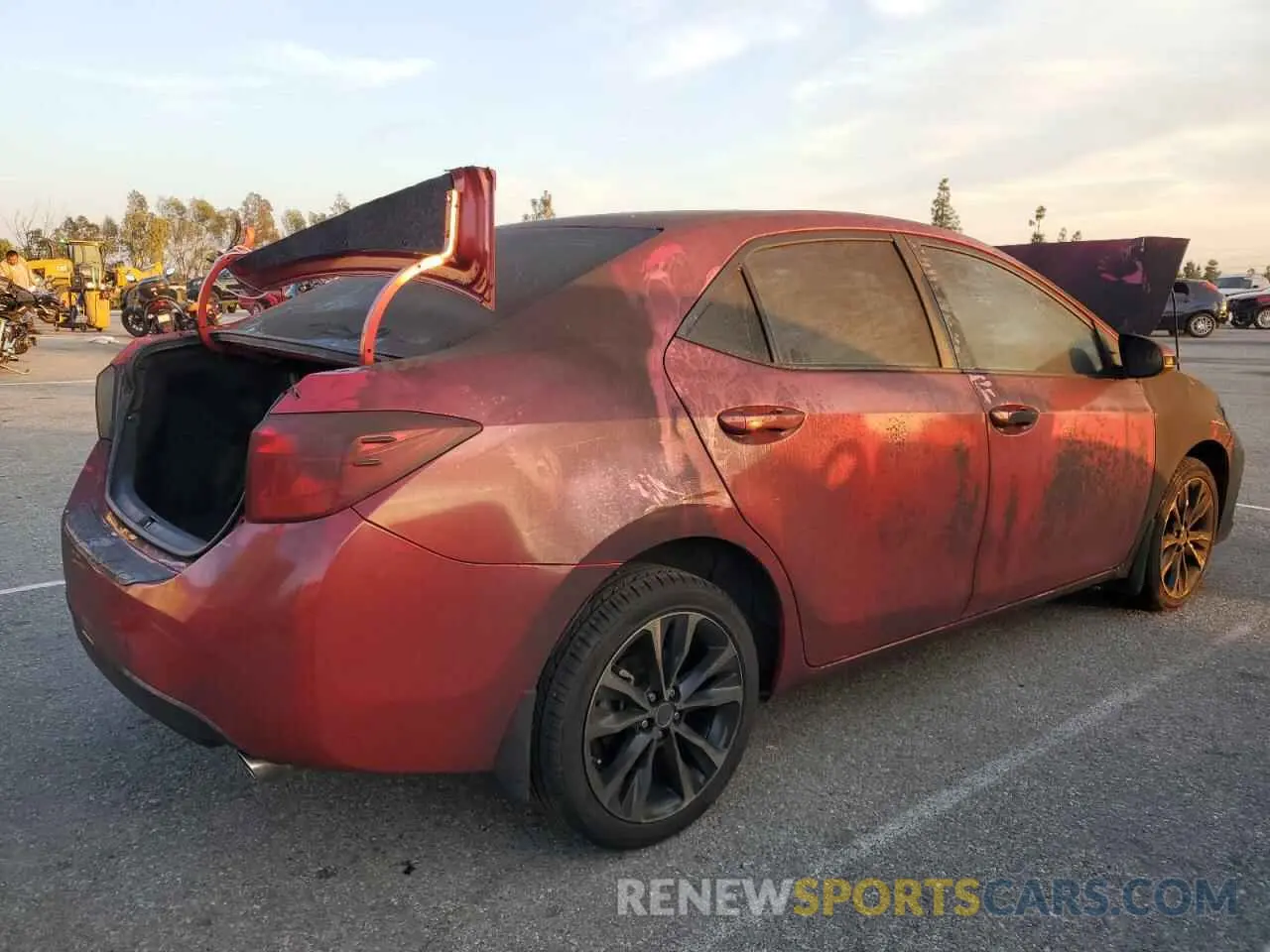 3 Photograph of a damaged car 5YFBURHE7KP916555 TOYOTA COROLLA 2019