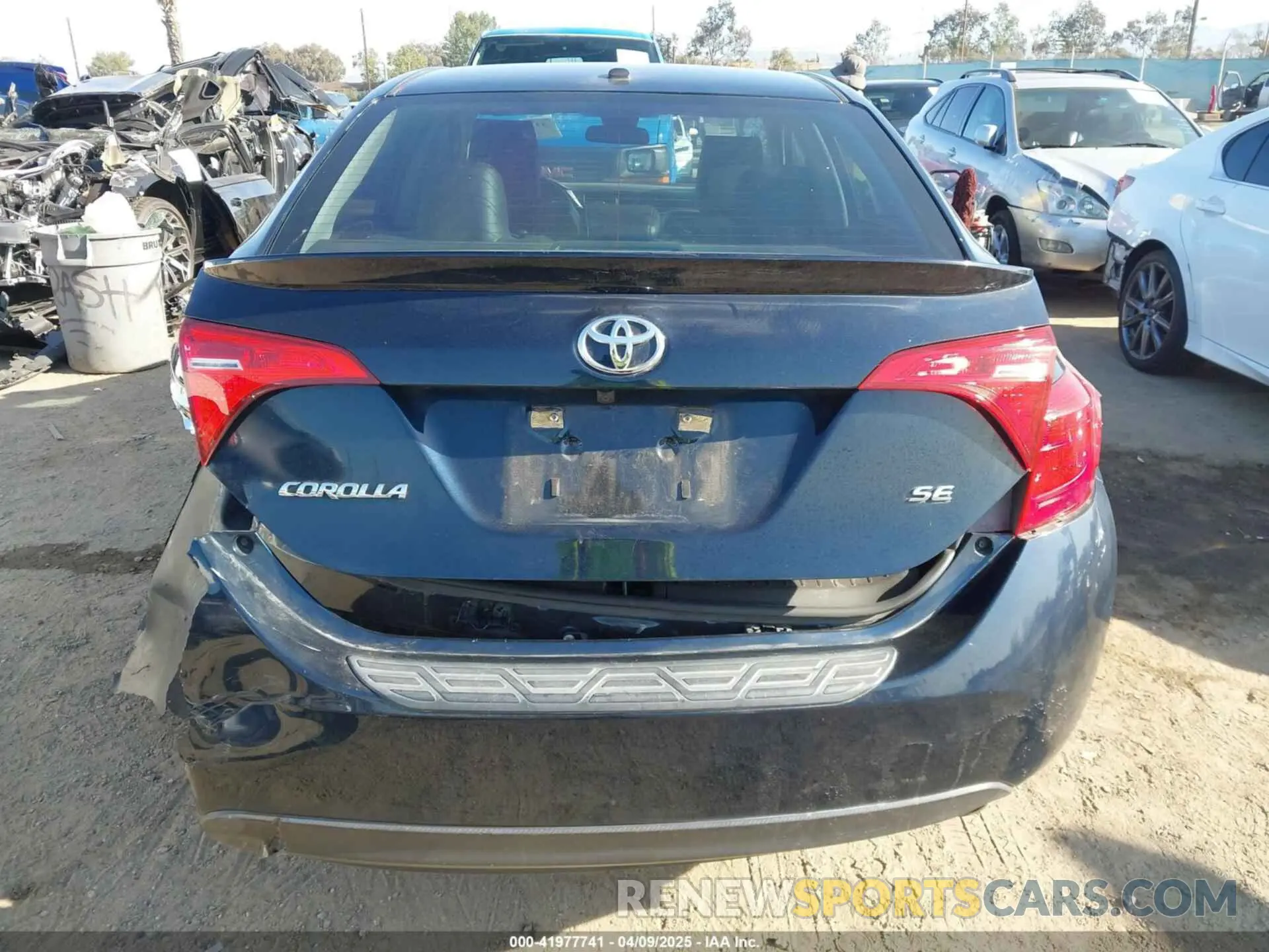 16 Photograph of a damaged car 5YFBURHE7KP922064 TOYOTA COROLLA 2019