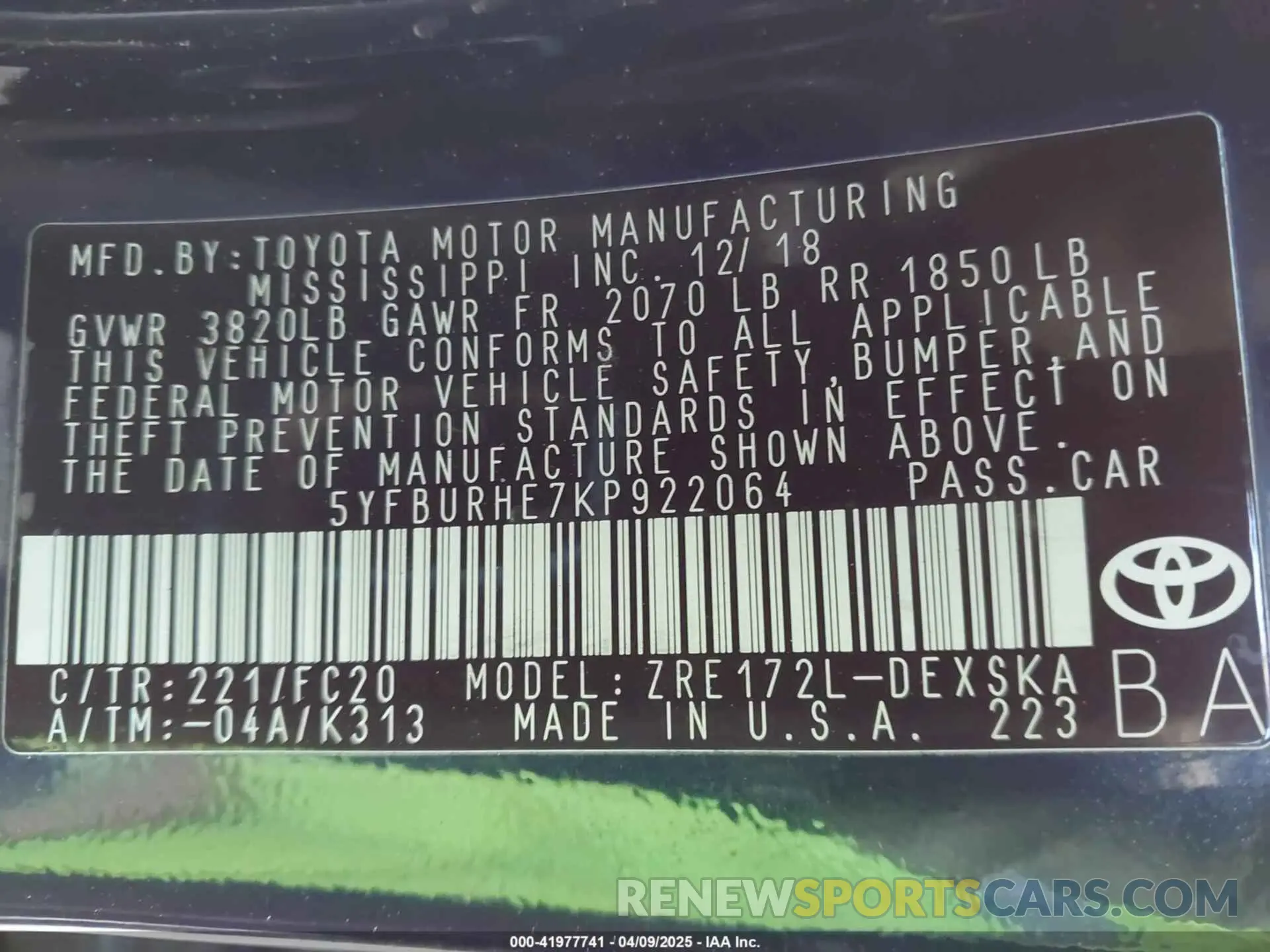9 Photograph of a damaged car 5YFBURHE7KP922064 TOYOTA COROLLA 2019