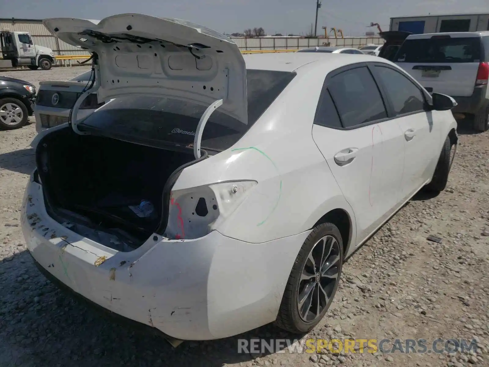 4 Photograph of a damaged car 5YFBURHE7KP922226 TOYOTA COROLLA 2019