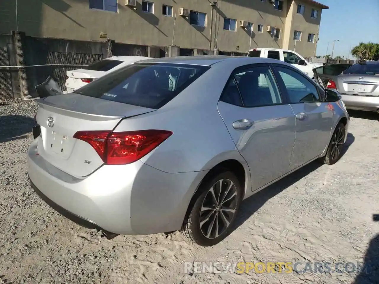 4 Photograph of a damaged car 5YFBURHE7KP928737 TOYOTA COROLLA 2019