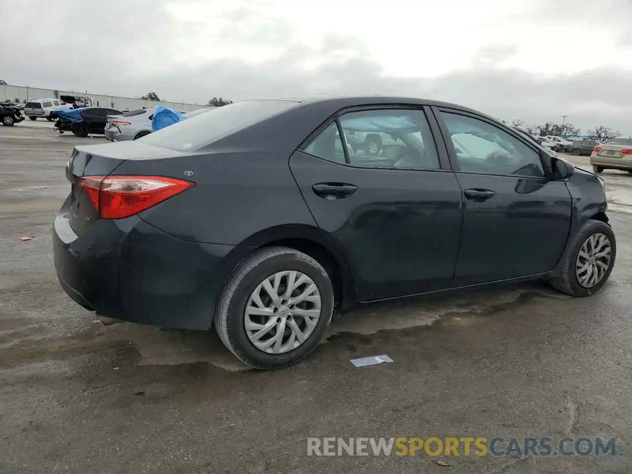 3 Photograph of a damaged car 5YFBURHE7KP929273 TOYOTA COROLLA 2019