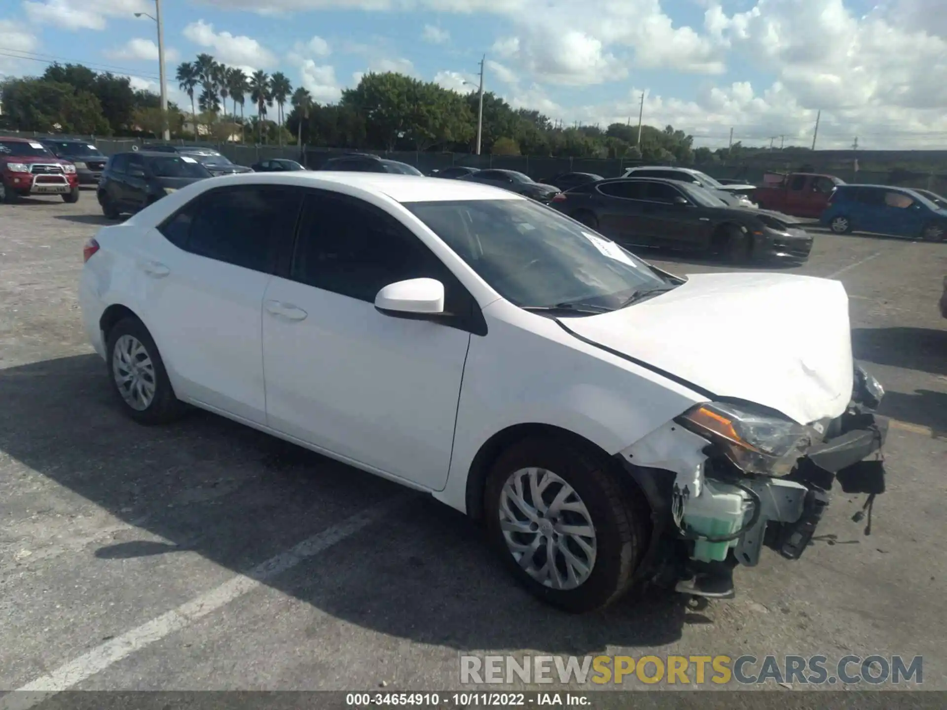 1 Photograph of a damaged car 5YFBURHE7KP929340 TOYOTA COROLLA 2019