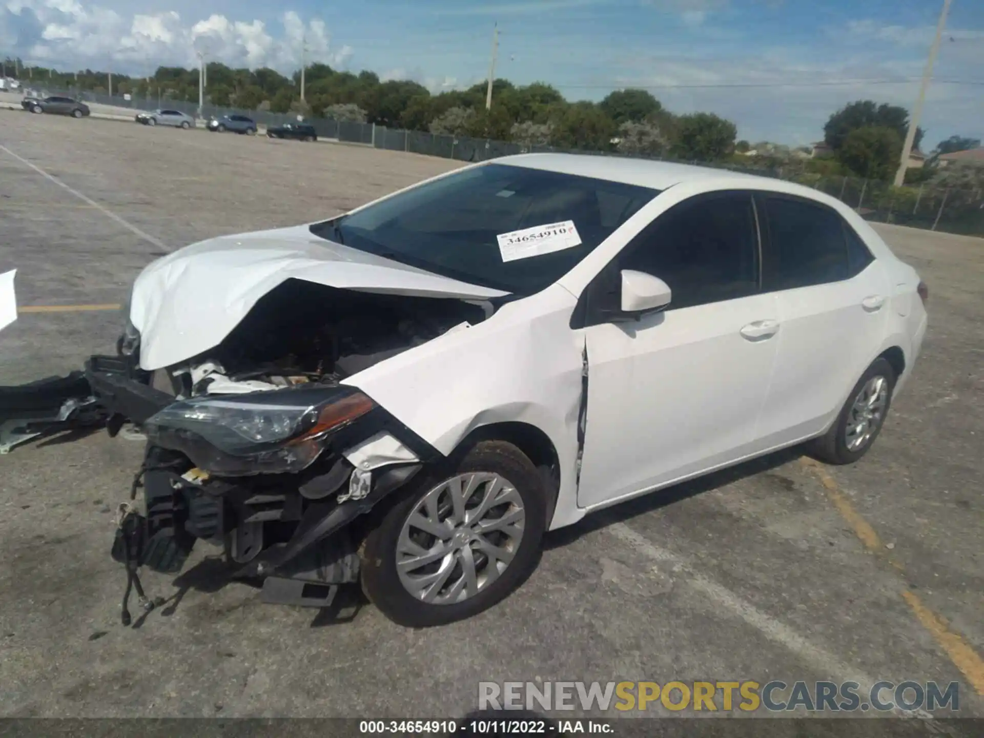 2 Photograph of a damaged car 5YFBURHE7KP929340 TOYOTA COROLLA 2019