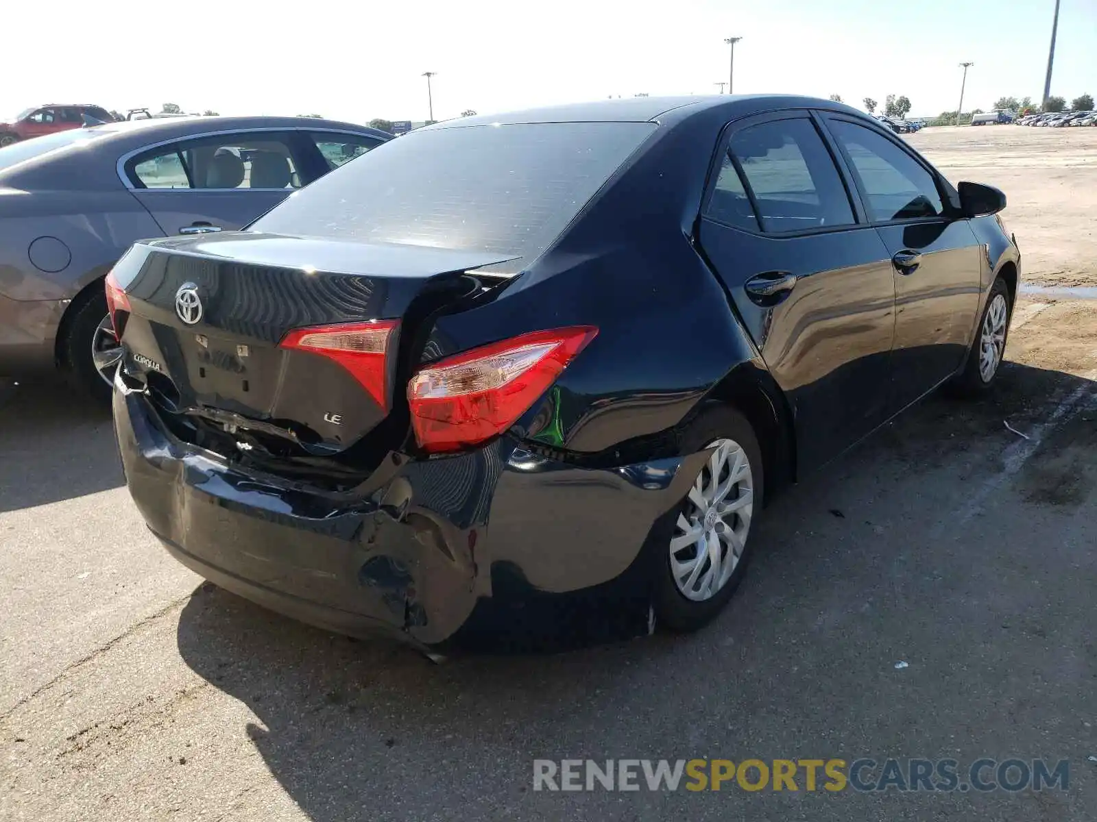 4 Photograph of a damaged car 5YFBURHE7KP931220 TOYOTA COROLLA 2019