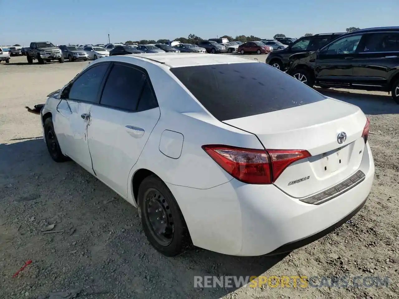 3 Photograph of a damaged car 5YFBURHE7KP935672 TOYOTA COROLLA 2019