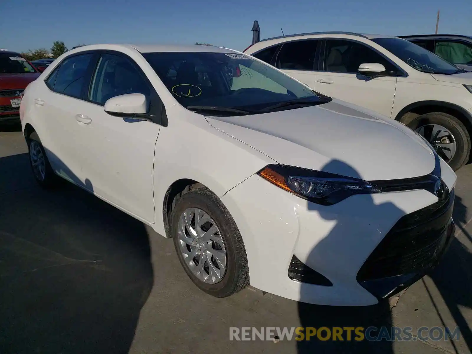 1 Photograph of a damaged car 5YFBURHE7KP939088 TOYOTA COROLLA 2019