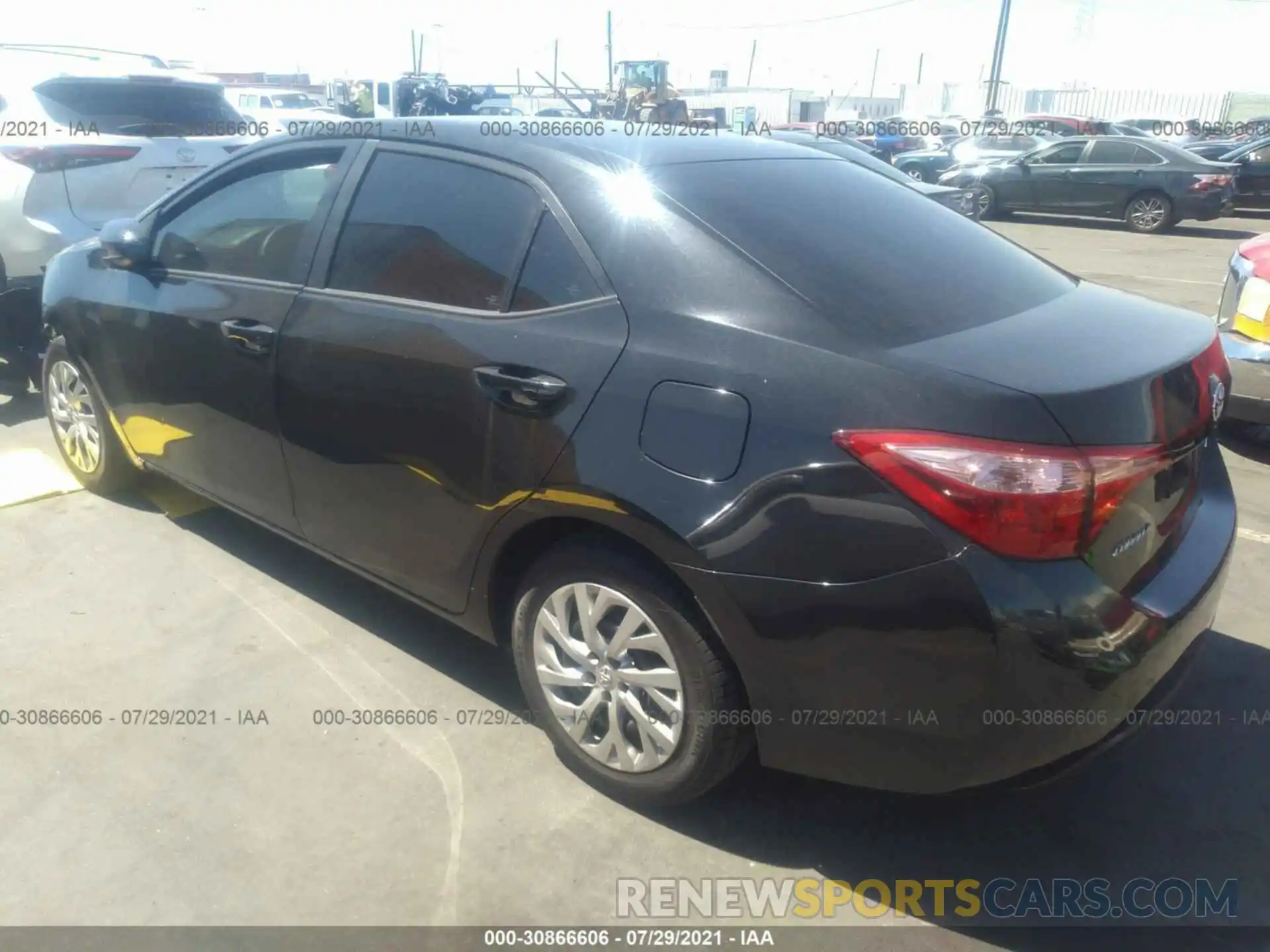 3 Photograph of a damaged car 5YFBURHE7KP941066 TOYOTA COROLLA 2019