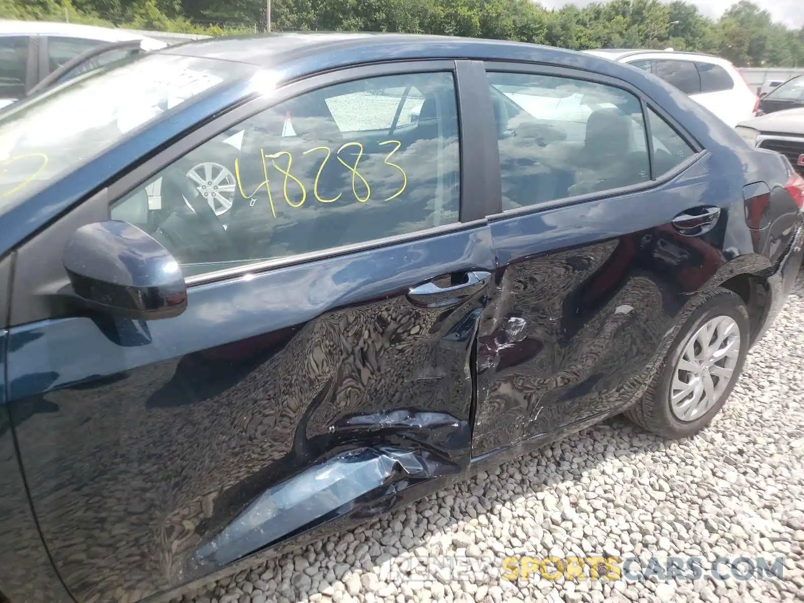 9 Photograph of a damaged car 5YFBURHE7KP941312 TOYOTA COROLLA 2019