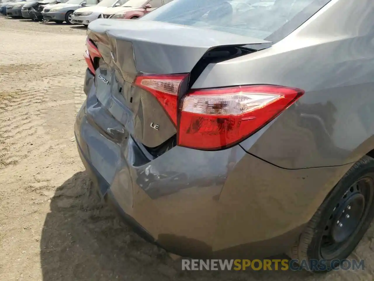 9 Photograph of a damaged car 5YFBURHE7KP941343 TOYOTA COROLLA 2019