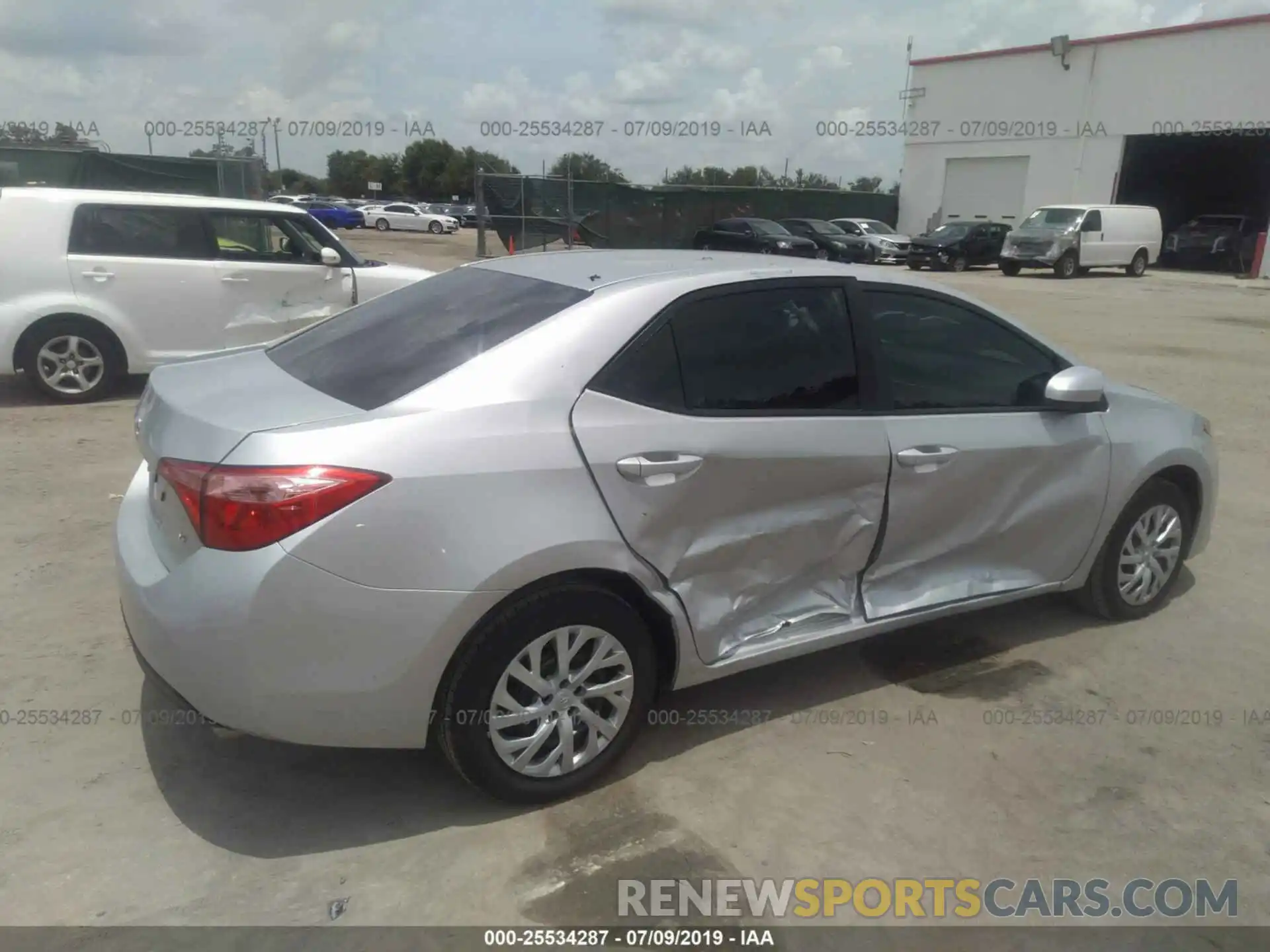 6 Photograph of a damaged car 5YFBURHE7KP943626 TOYOTA COROLLA 2019