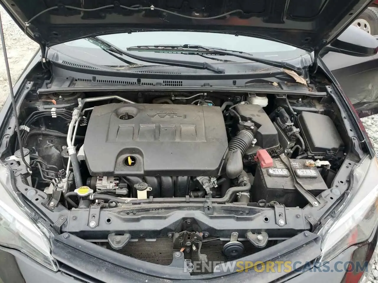 11 Photograph of a damaged car 5YFBURHE7KP945294 TOYOTA COROLLA 2019