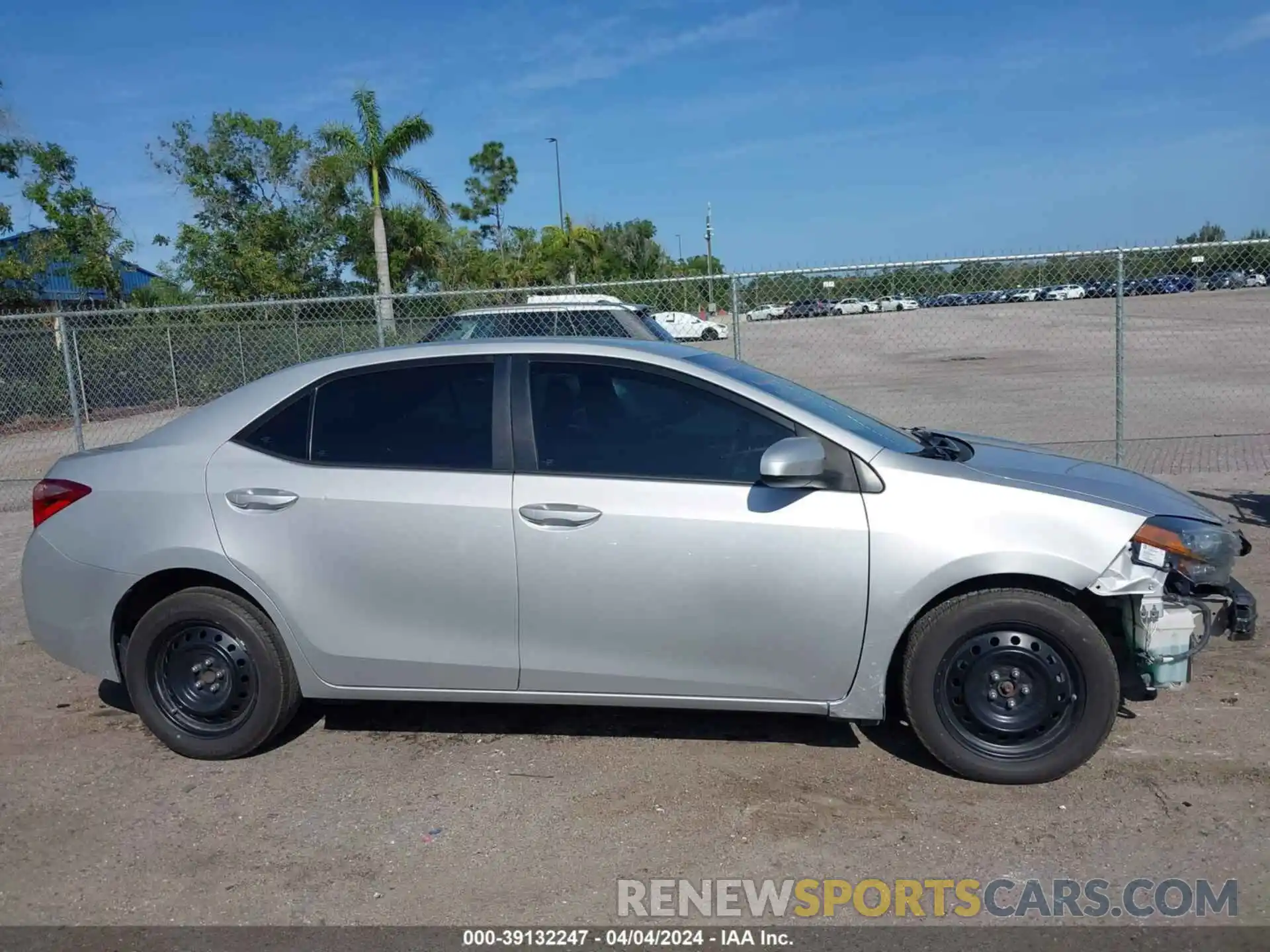 14 Photograph of a damaged car 5YFBURHE7KP948535 TOYOTA COROLLA 2019