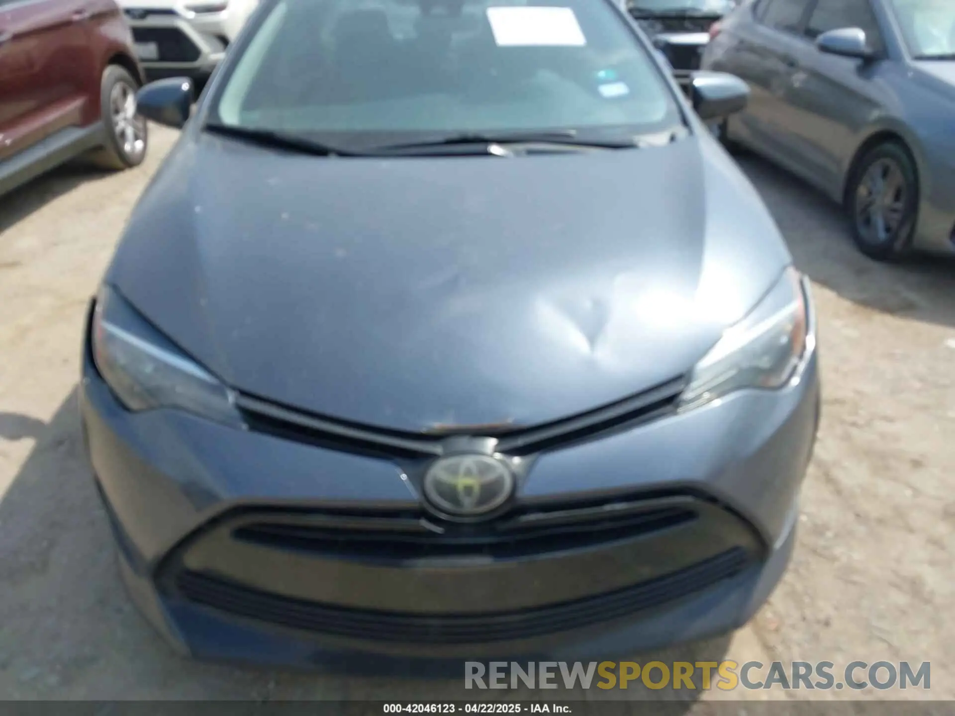 12 Photograph of a damaged car 5YFBURHE7KP948955 TOYOTA COROLLA 2019