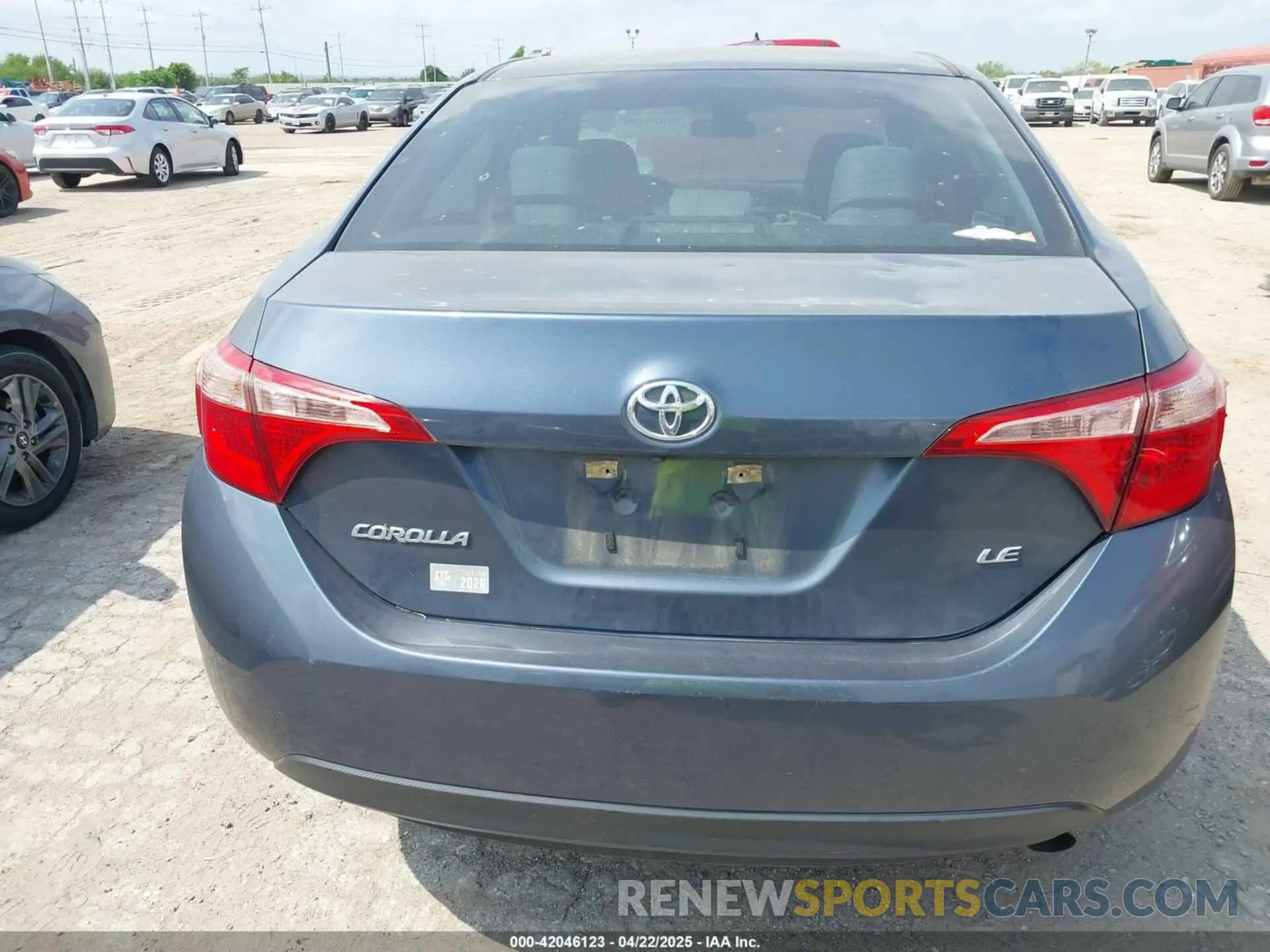 16 Photograph of a damaged car 5YFBURHE7KP948955 TOYOTA COROLLA 2019
