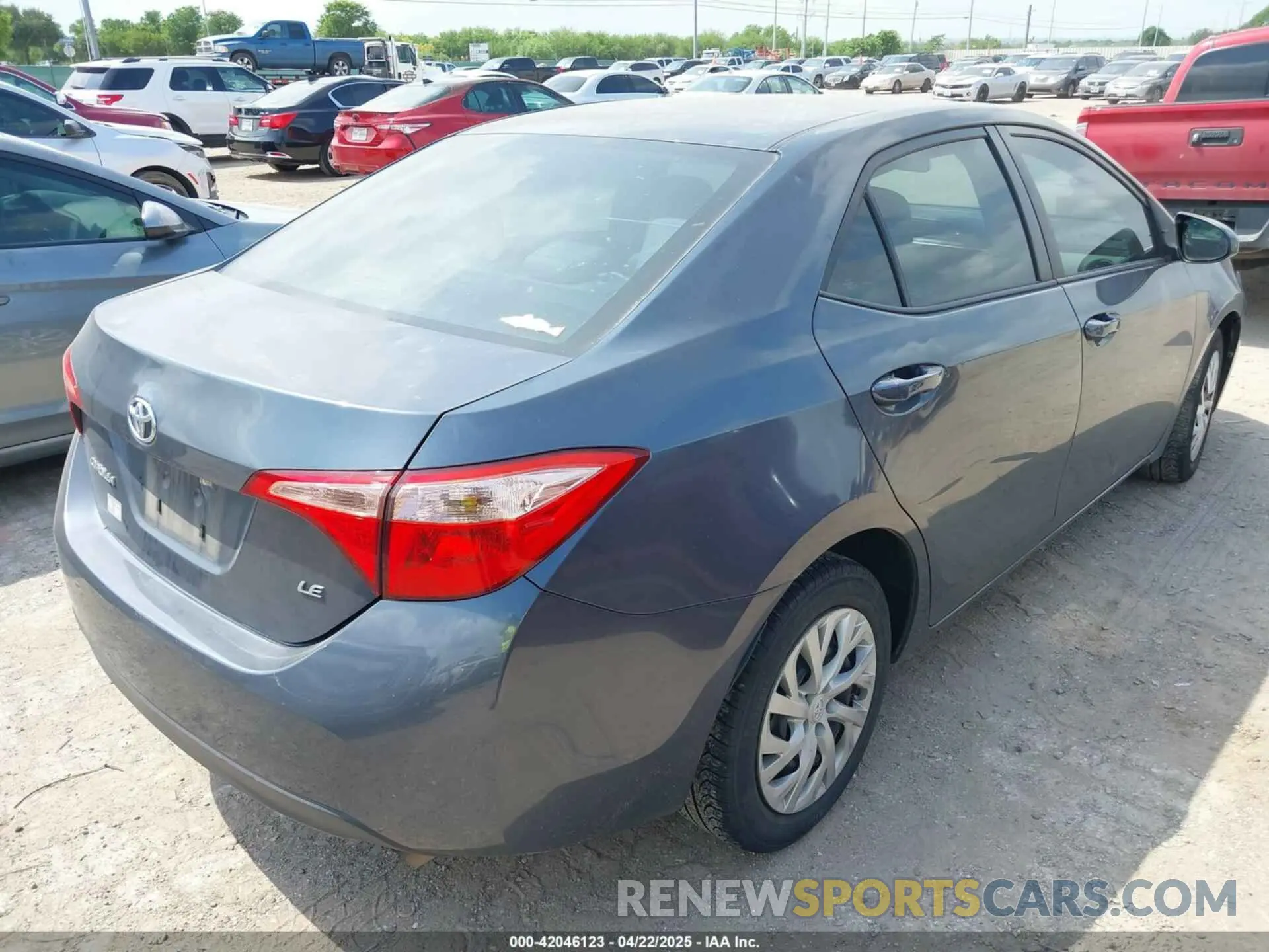4 Photograph of a damaged car 5YFBURHE7KP948955 TOYOTA COROLLA 2019