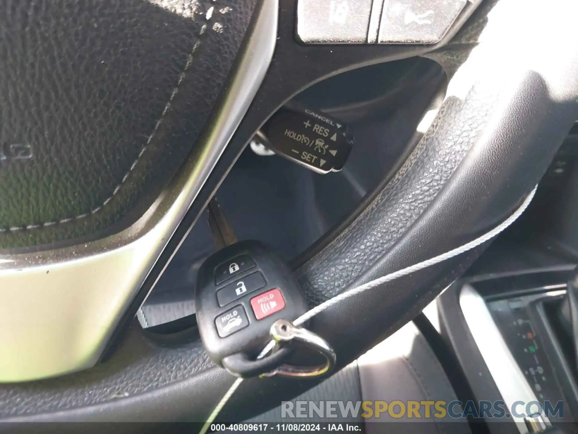 11 Photograph of a damaged car 5YFBURHE7KP949524 TOYOTA COROLLA 2019