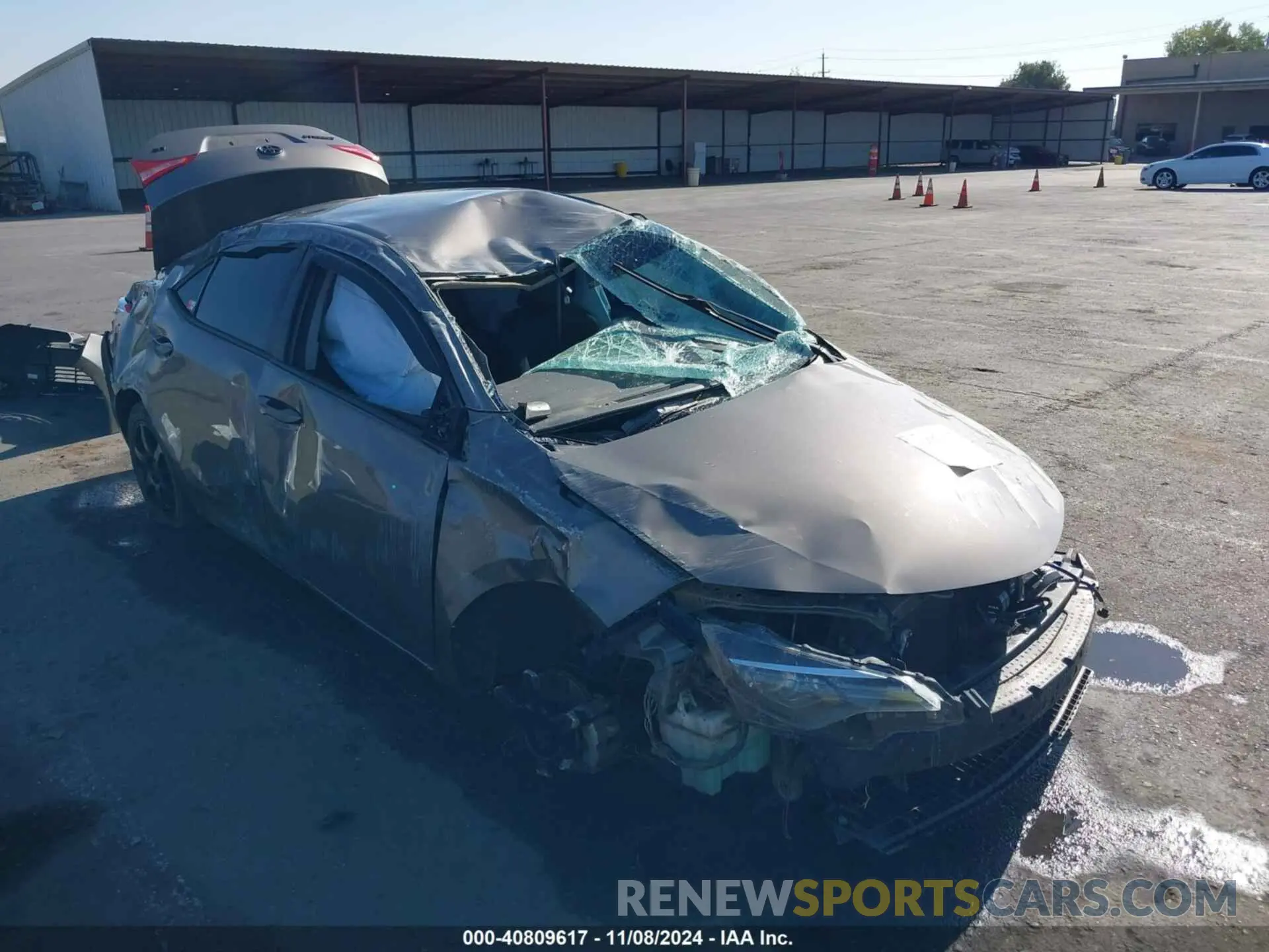 6 Photograph of a damaged car 5YFBURHE7KP949524 TOYOTA COROLLA 2019