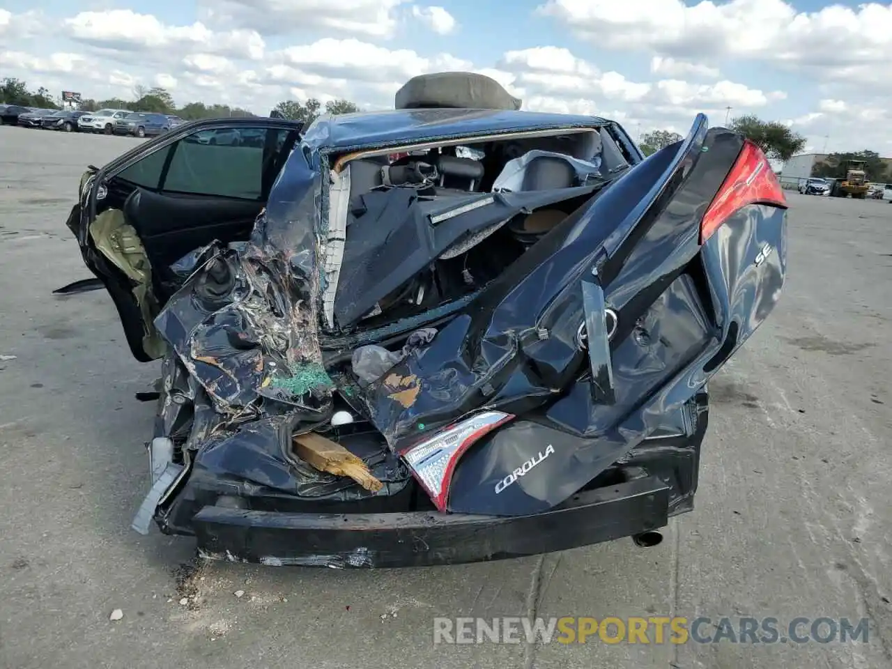 6 Photograph of a damaged car 5YFBURHE8KP856446 TOYOTA COROLLA 2019