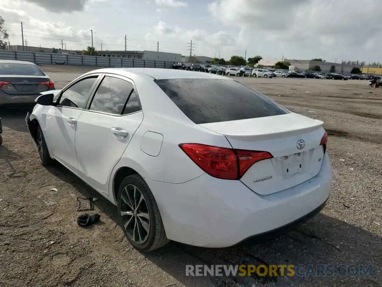 3 Photograph of a damaged car 5YFBURHE8KP861503 TOYOTA COROLLA 2019