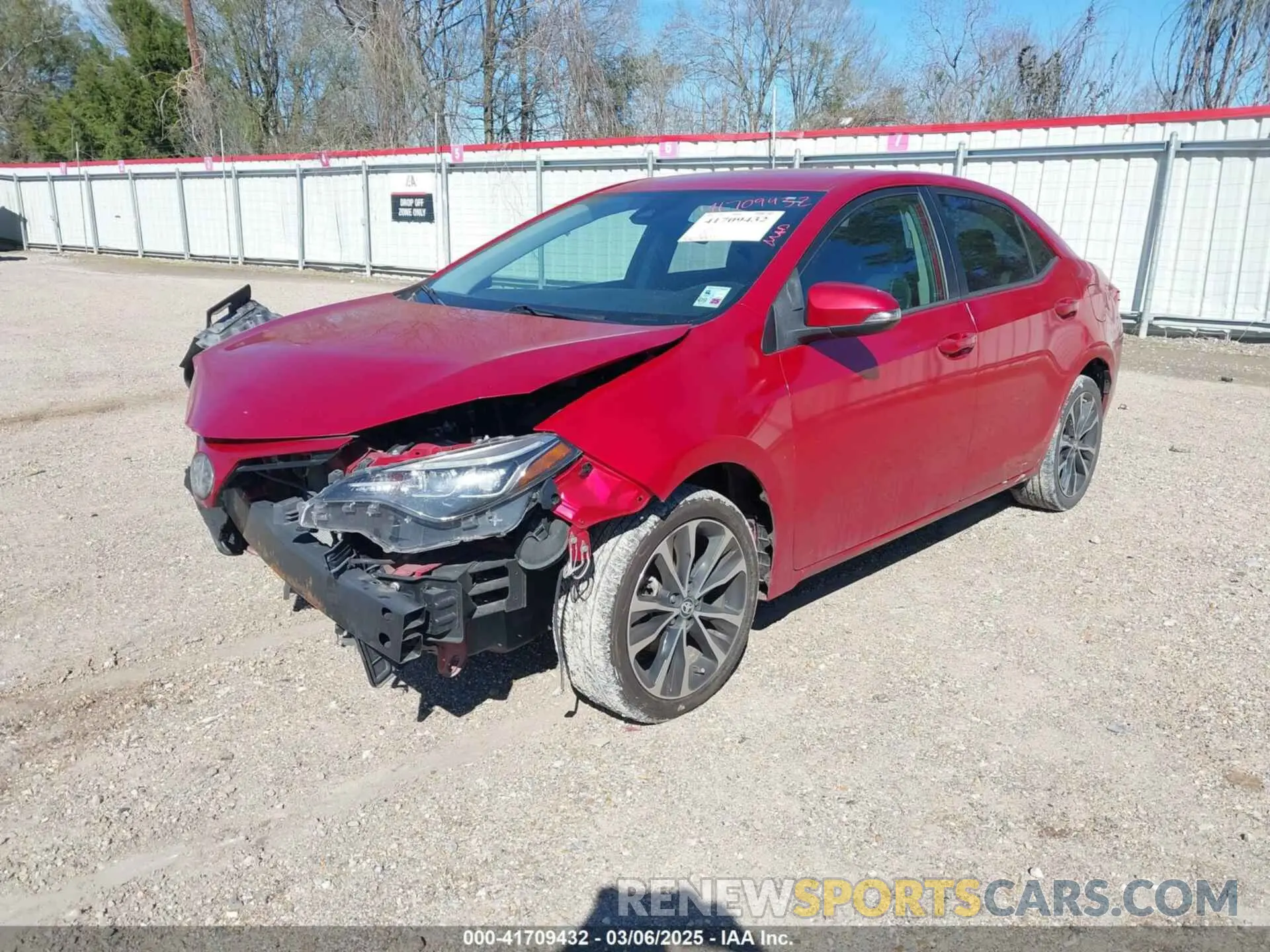 2 Photograph of a damaged car 5YFBURHE8KP861582 TOYOTA COROLLA 2019
